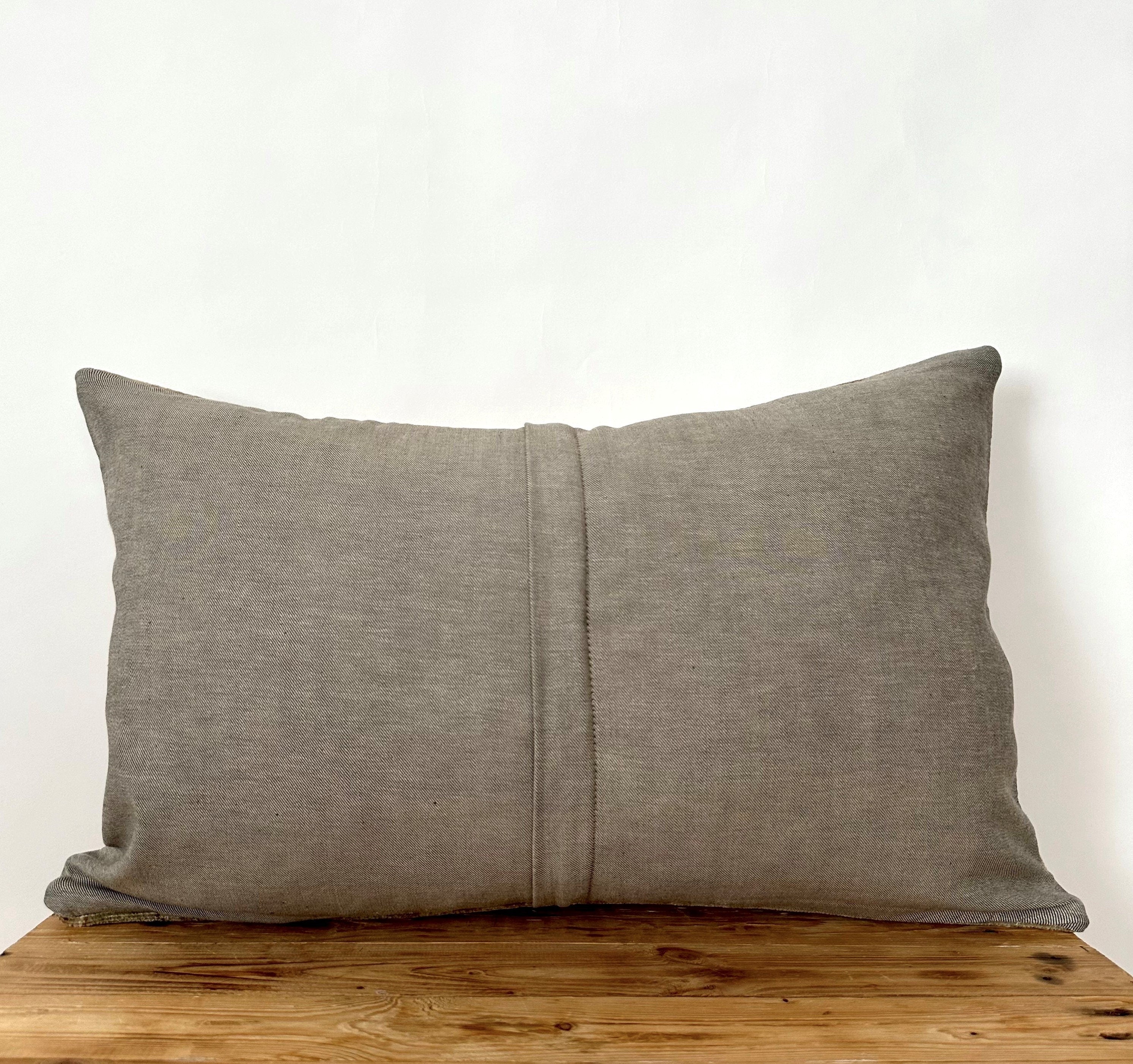 Ulvina - Persian Pillow Cover