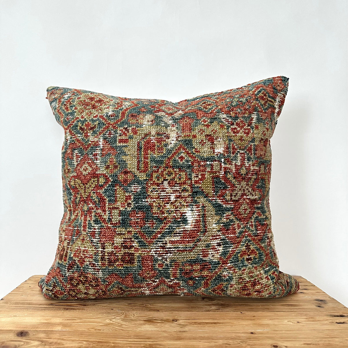 Uya - Persian Pillow Cover