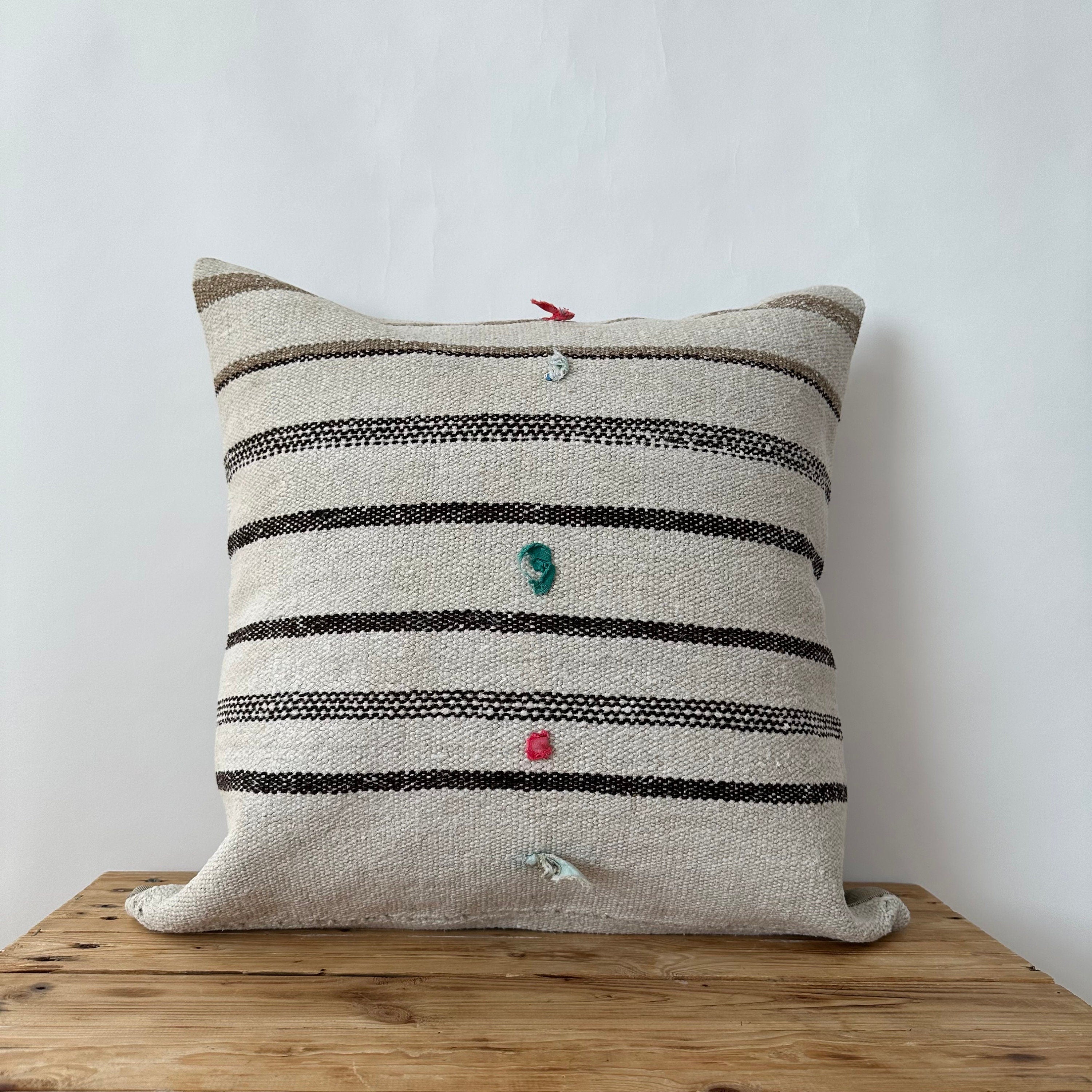 Tanwen - White Hemp Pillow Cover