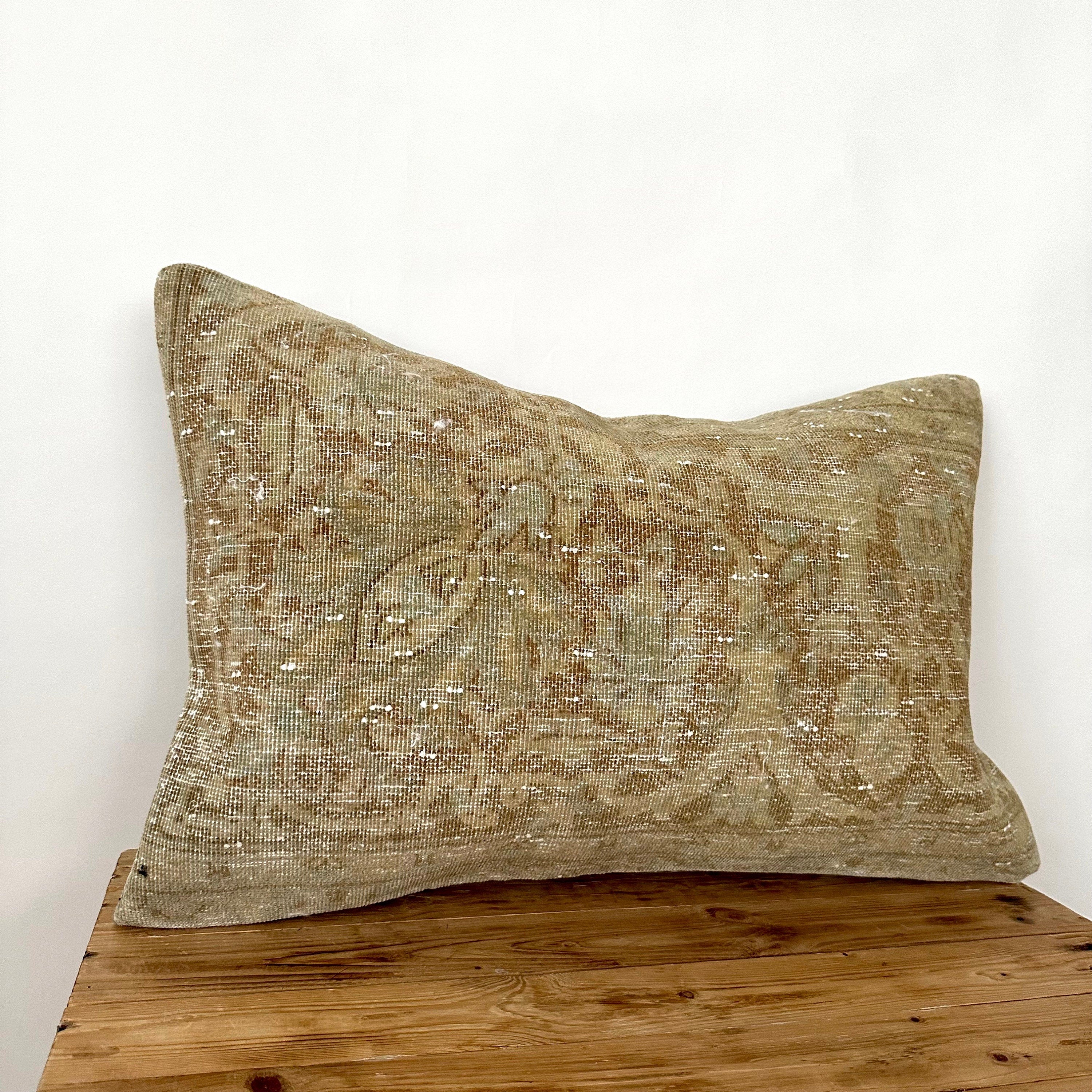 Ulvina - Persian Pillow Cover