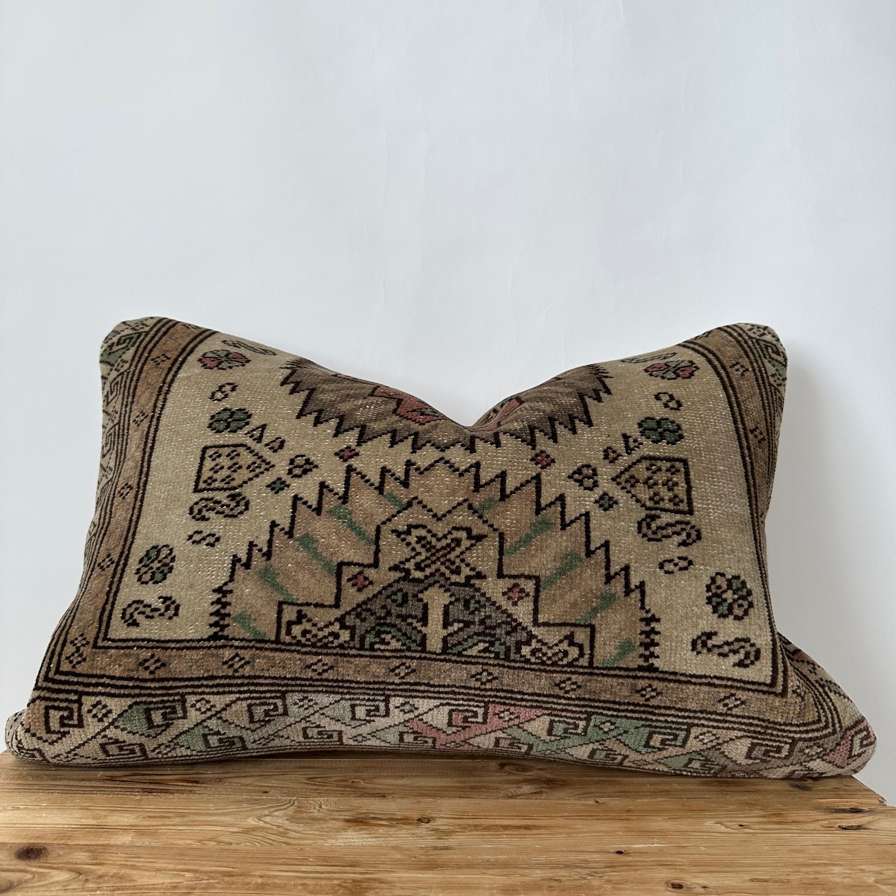 Thandie - Persian Pillow Cover