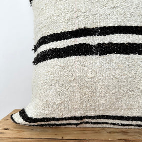 Tais - White Hemp Pillow Cover