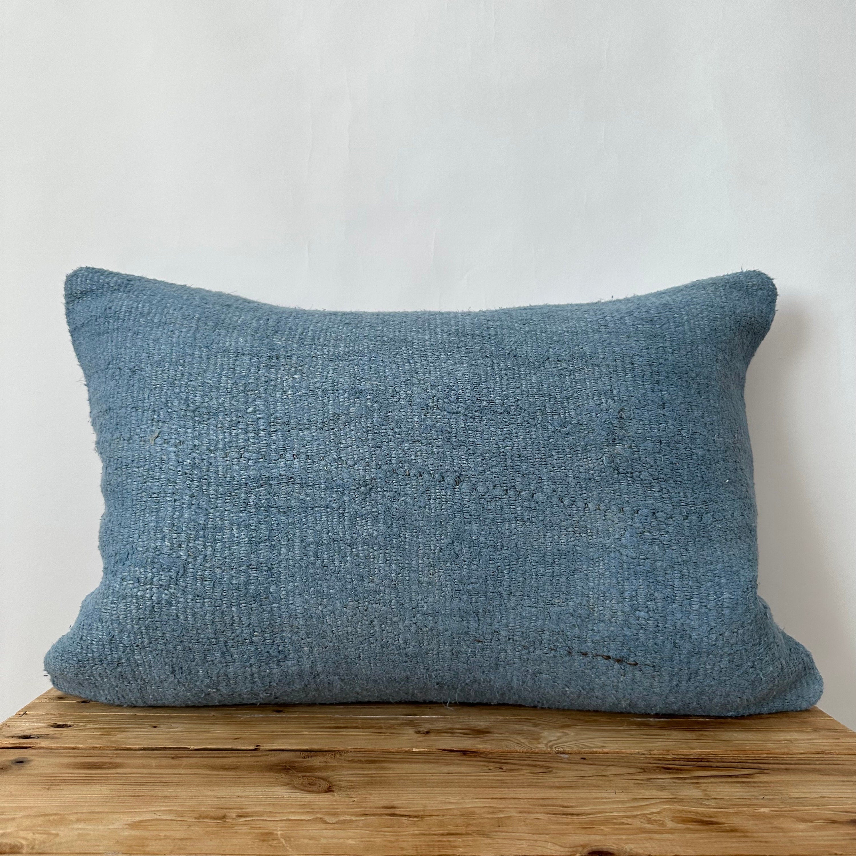 Carna - Blue Hemp Pillow Cover