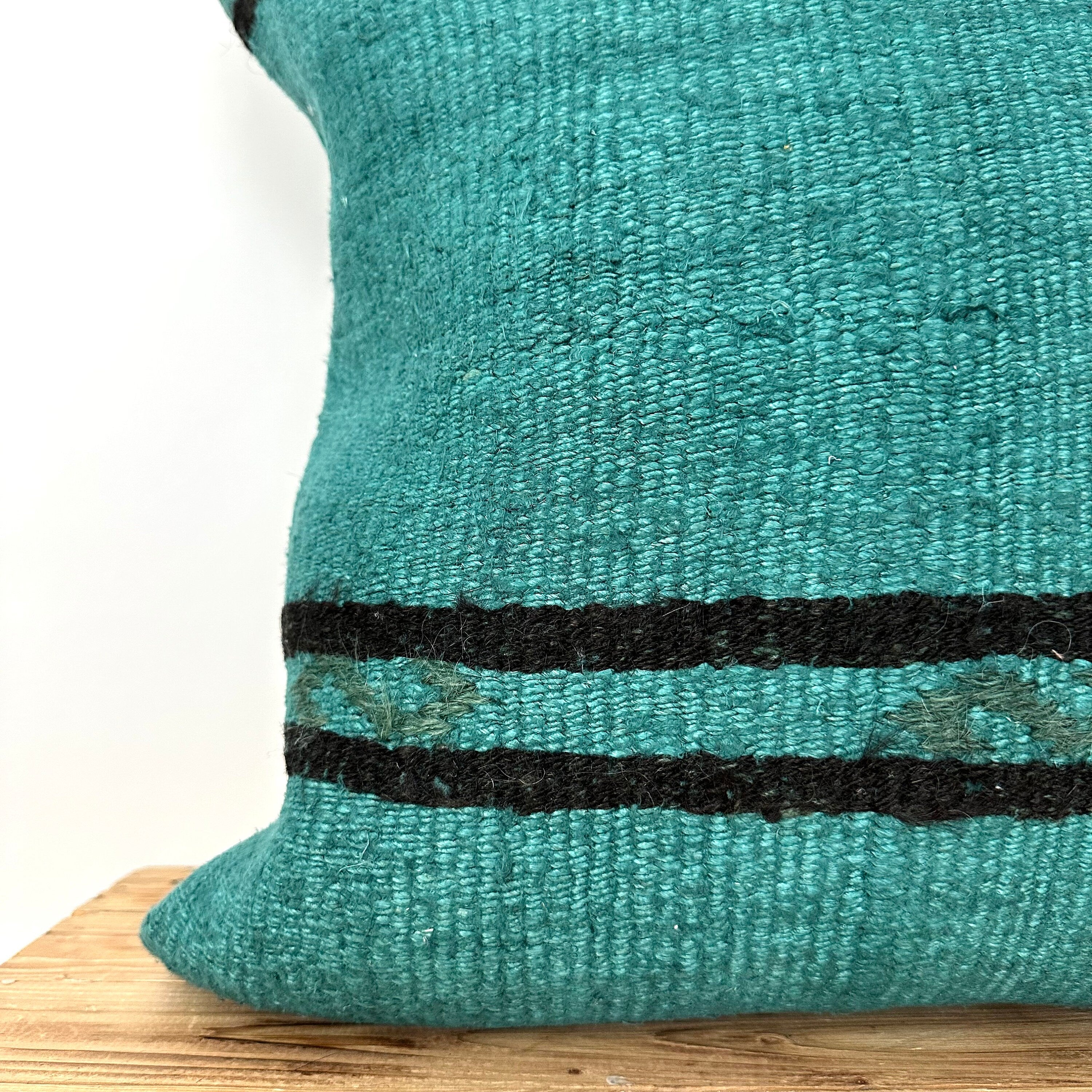 Celinea - Turquoise Hemp Pillow Cover