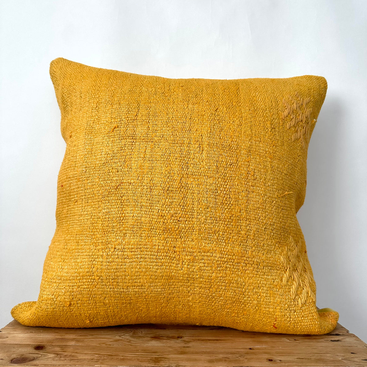 Yamilah - Yellow Hemp Pillow Cover