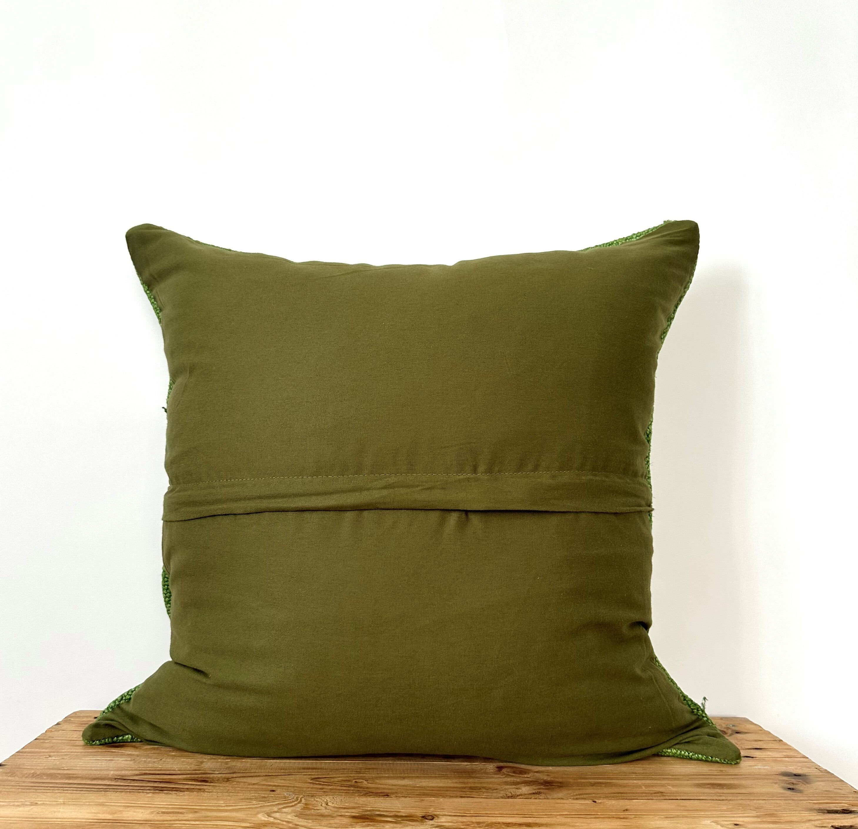 Carlina - Green Hemp Pillow Cover