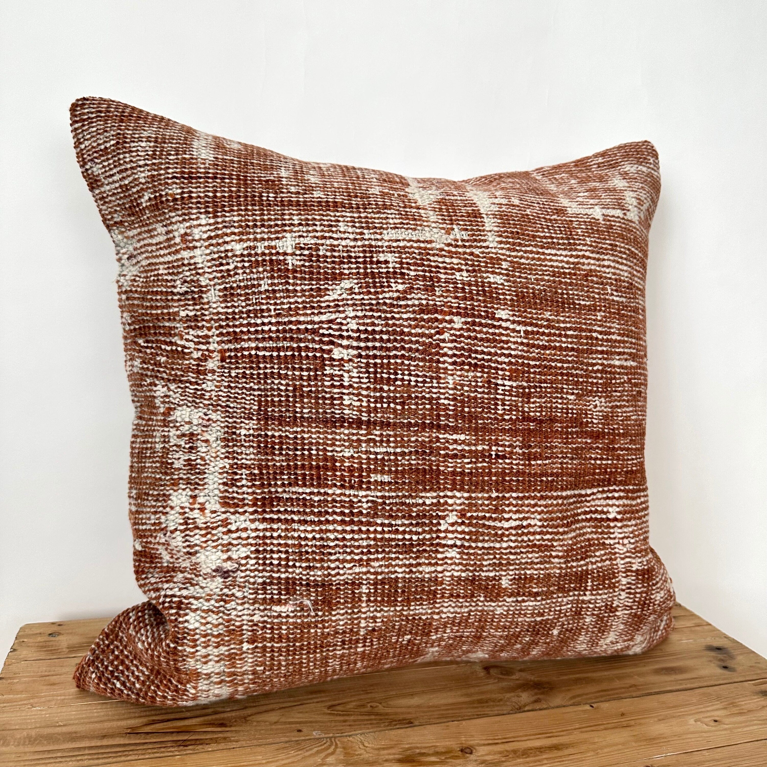 Tena - Persian Pillow Cover