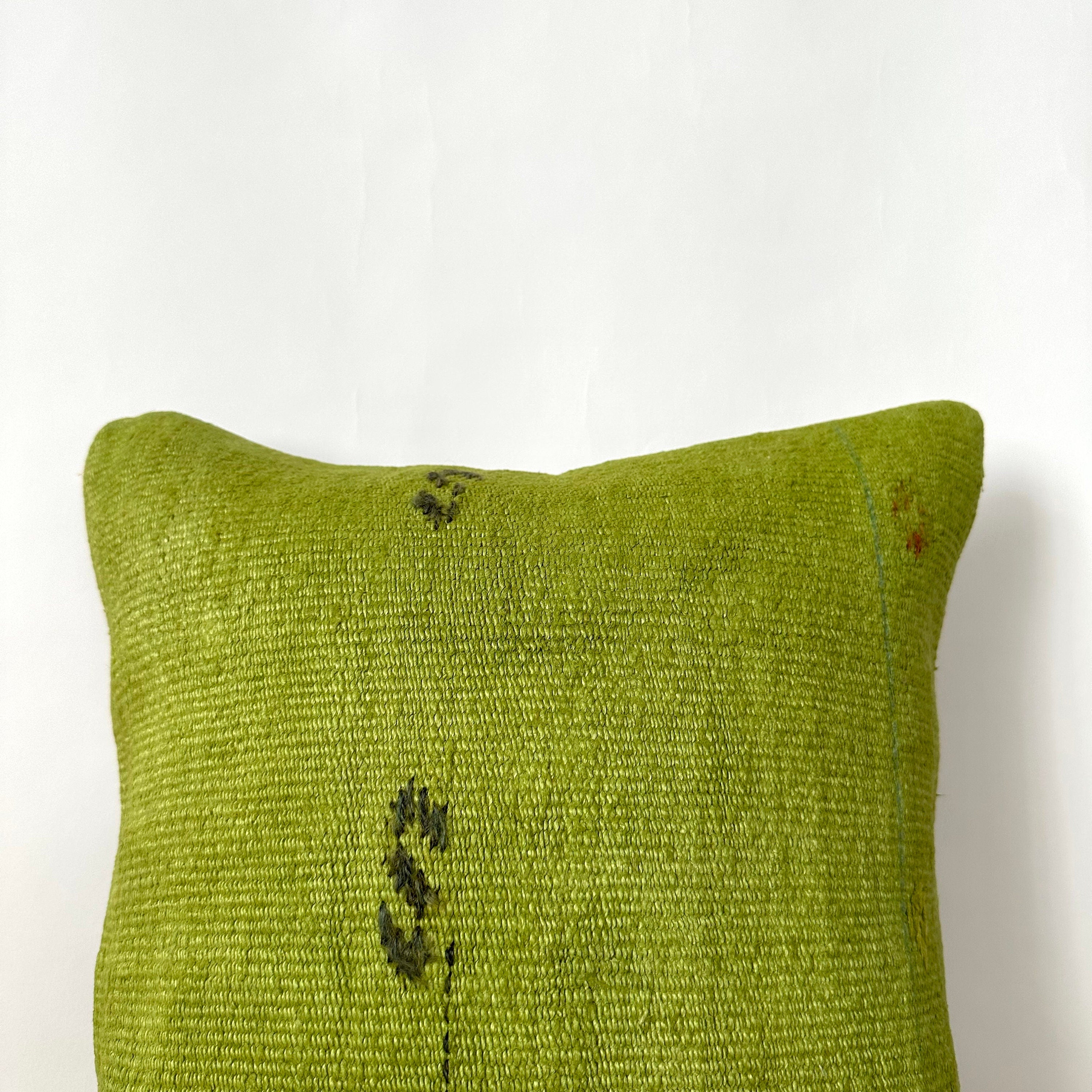 Callidora - Green Hemp Pillow Cover