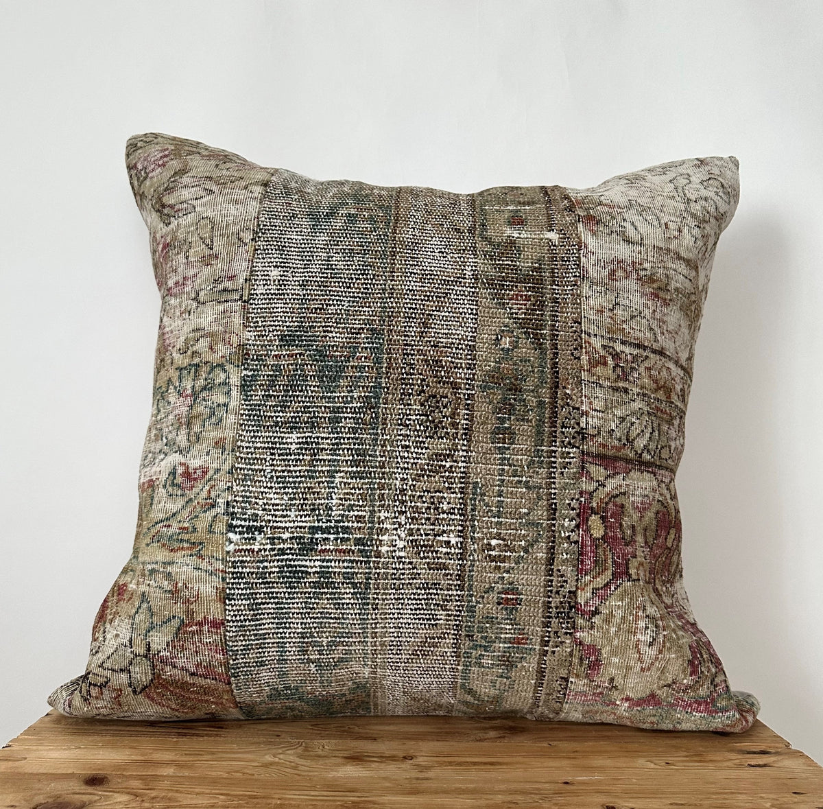 Trista - Persian Pillow Cover