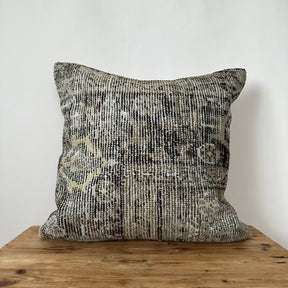 Tamar - Persian Pillow Cover