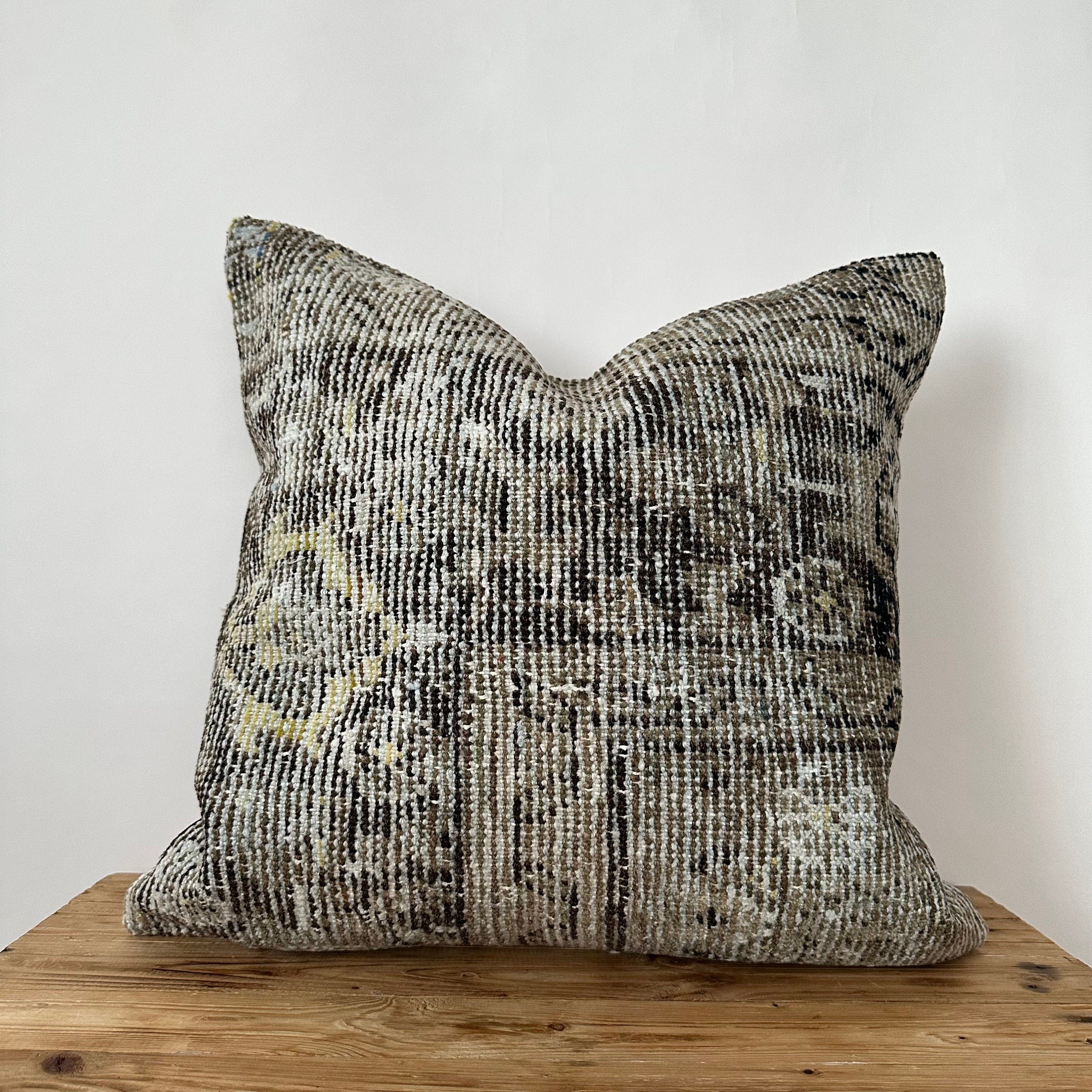 Tamar - Persian Pillow Cover