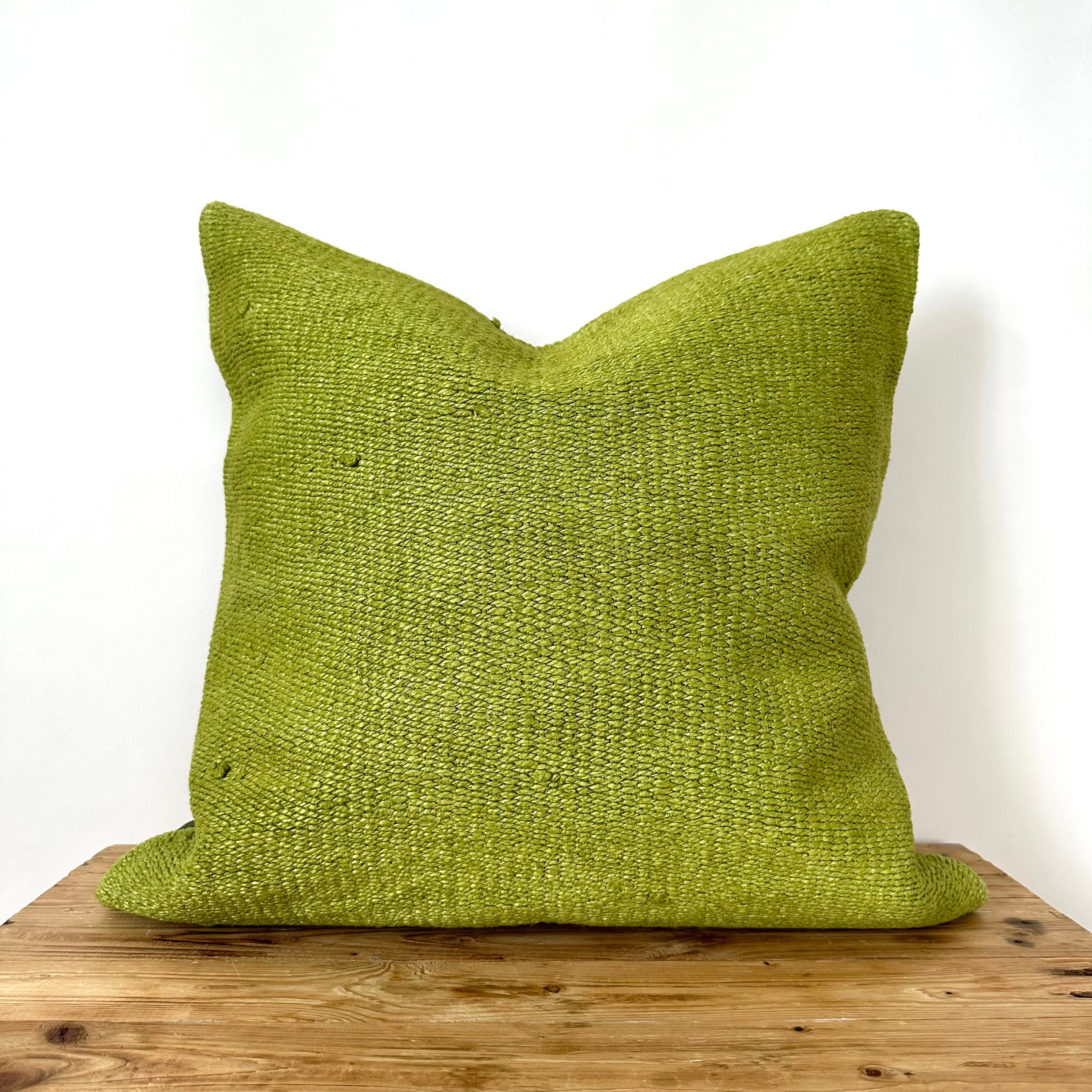 Carlina - Green Hemp Pillow Cover