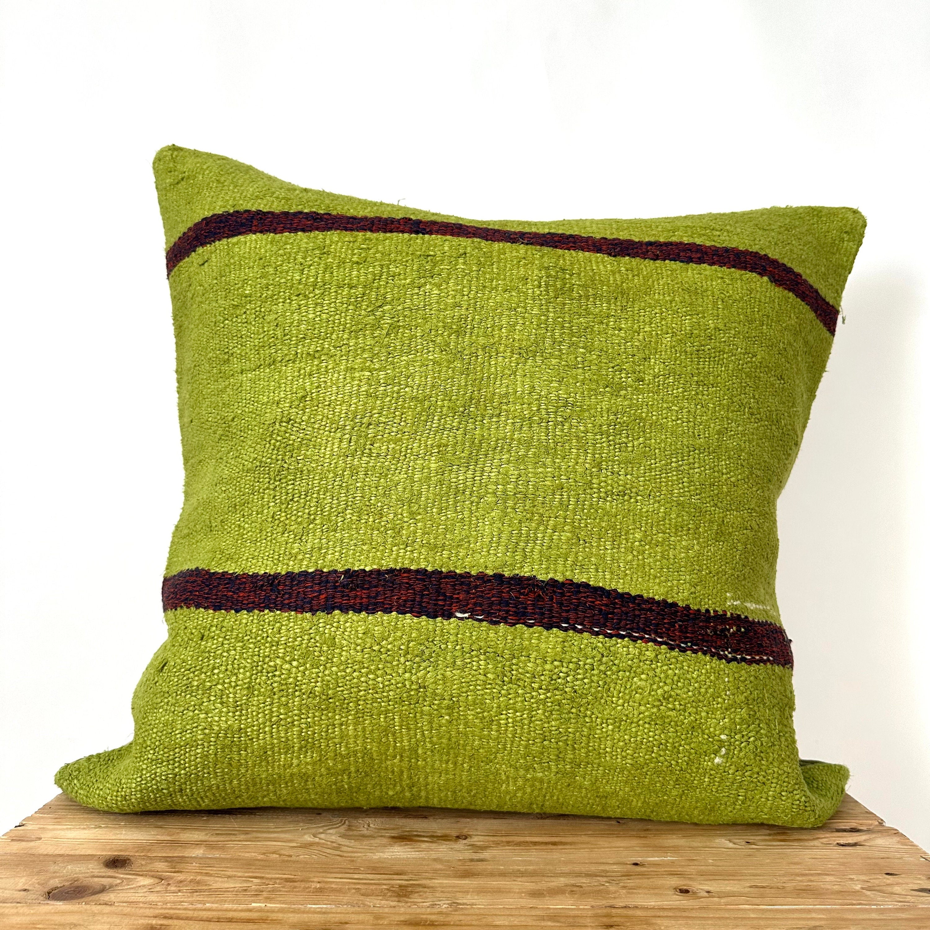 Cynthiana - Green Hemp Pillow Cover