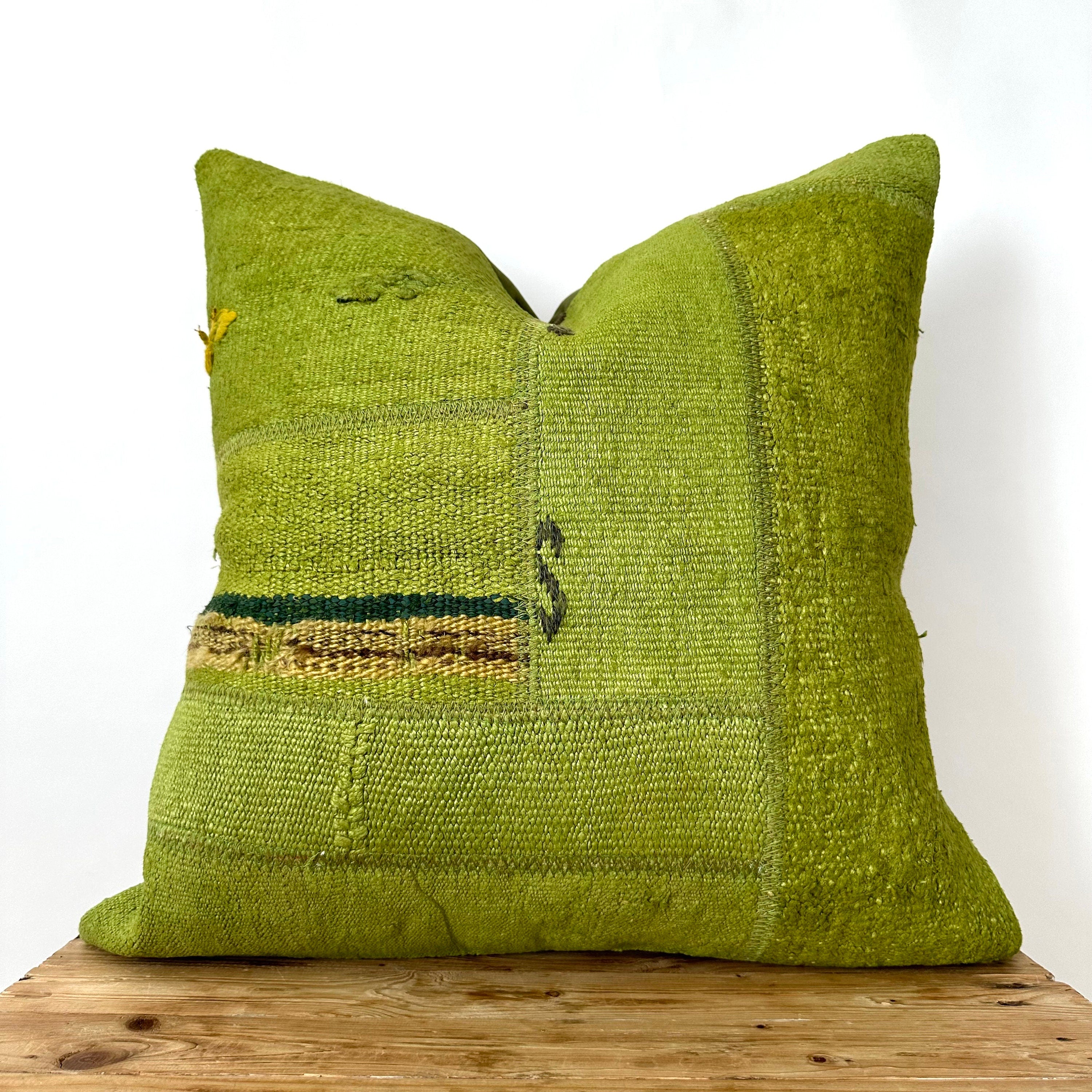 Clarina - Green Hemp Pillow Cover