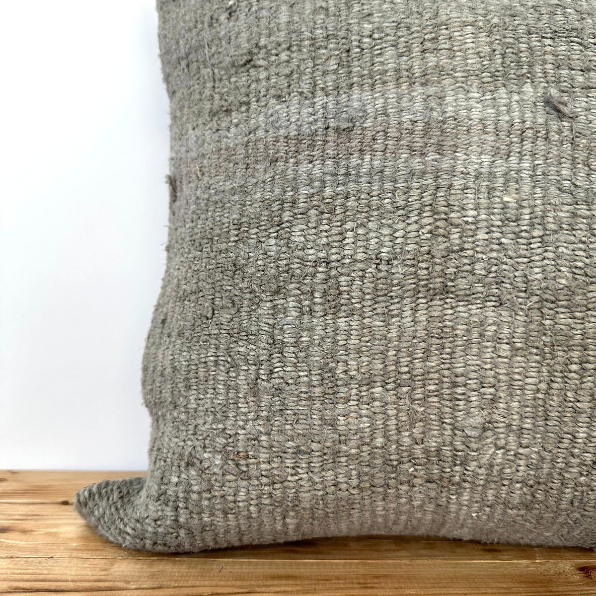 Catori - Green Hemp Pillow Cover