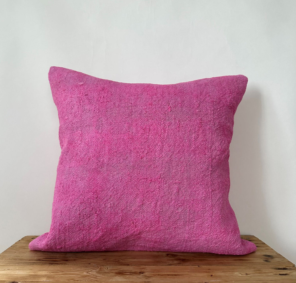 Yanelly - Pink Hemp Pillow Cover