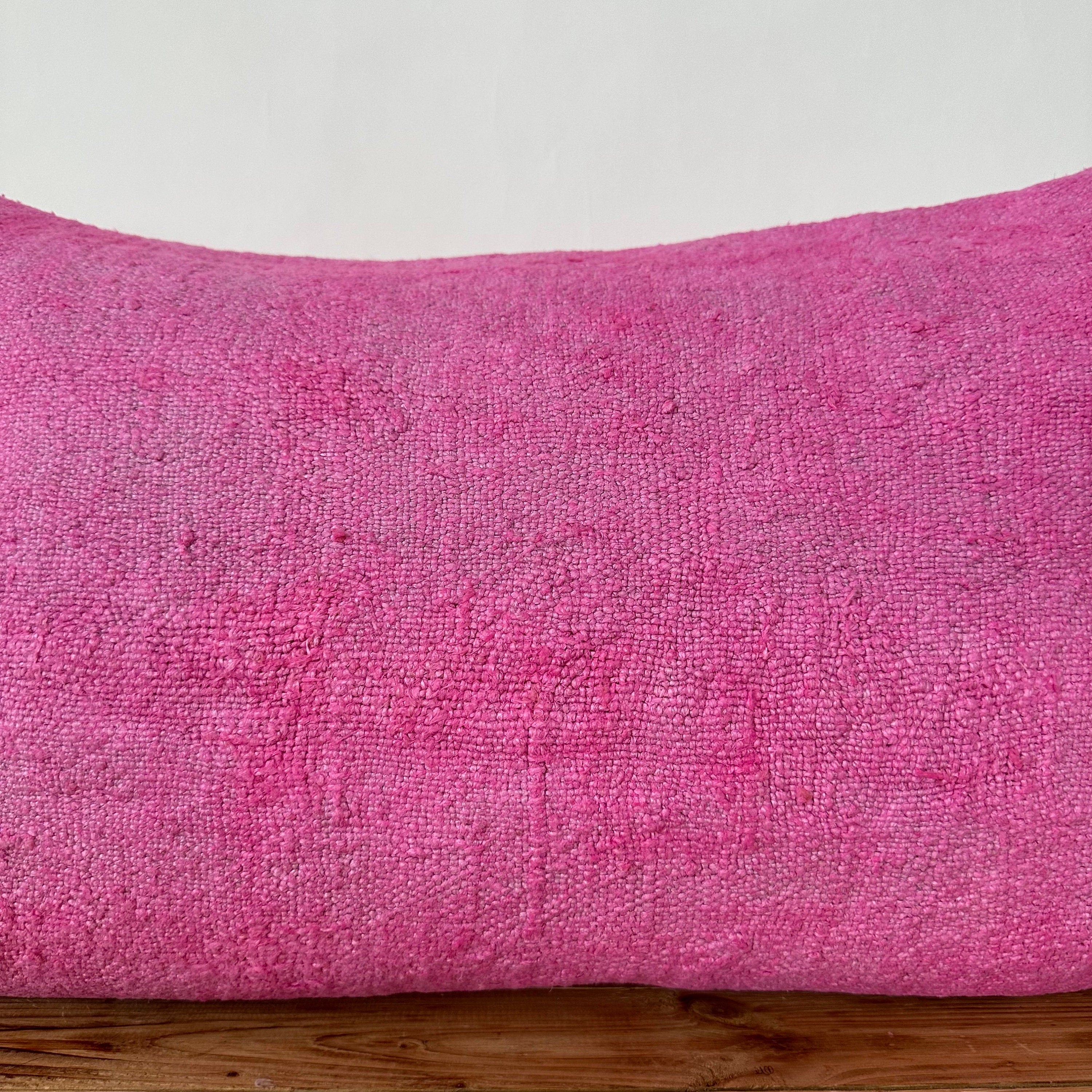 Yaelis - Pink Hemp Pillow Cover