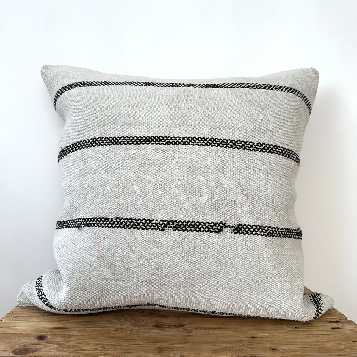 Theonie - White Hemp Pillow Cover