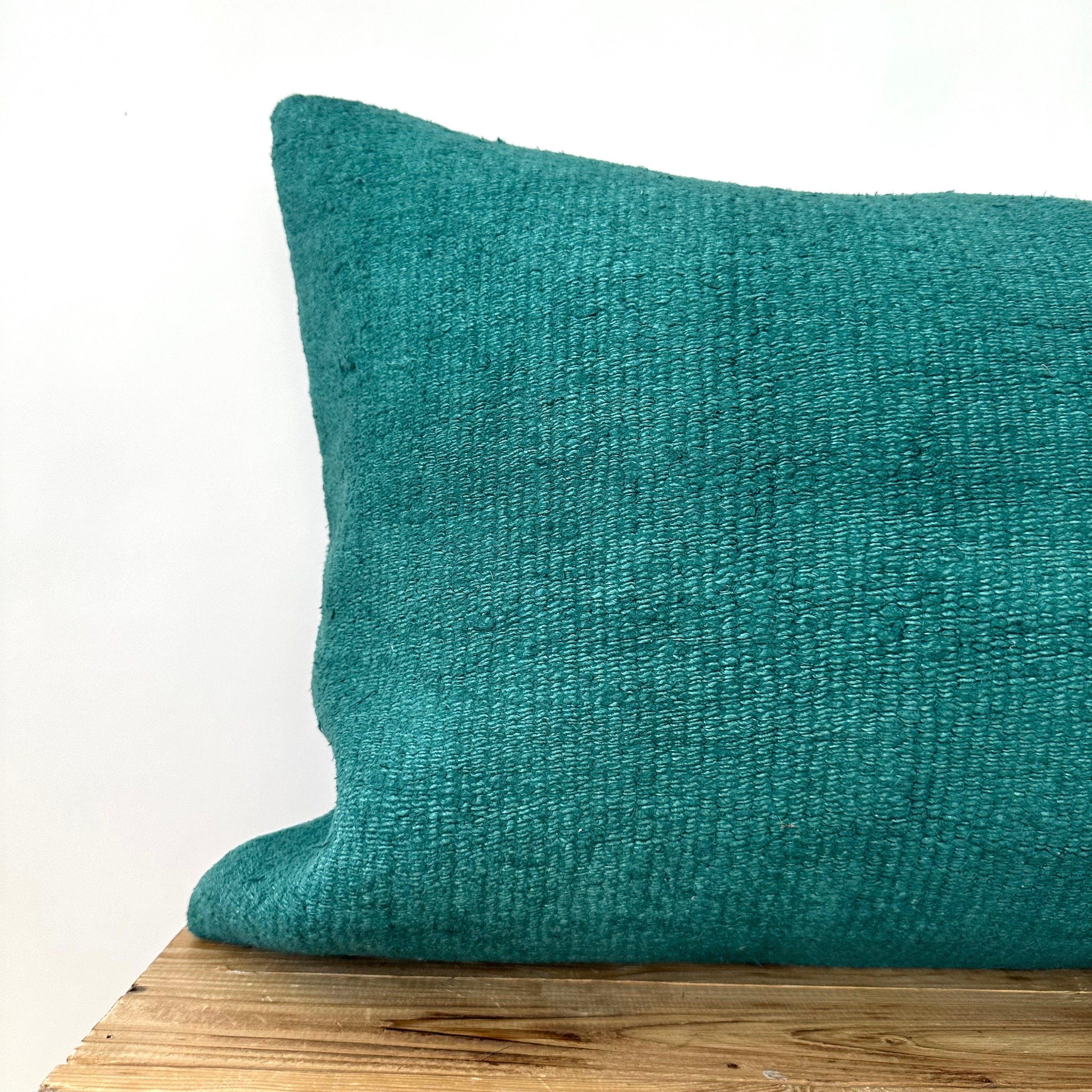 Chrysanthe - Turquoise Hemp Pillow Cover