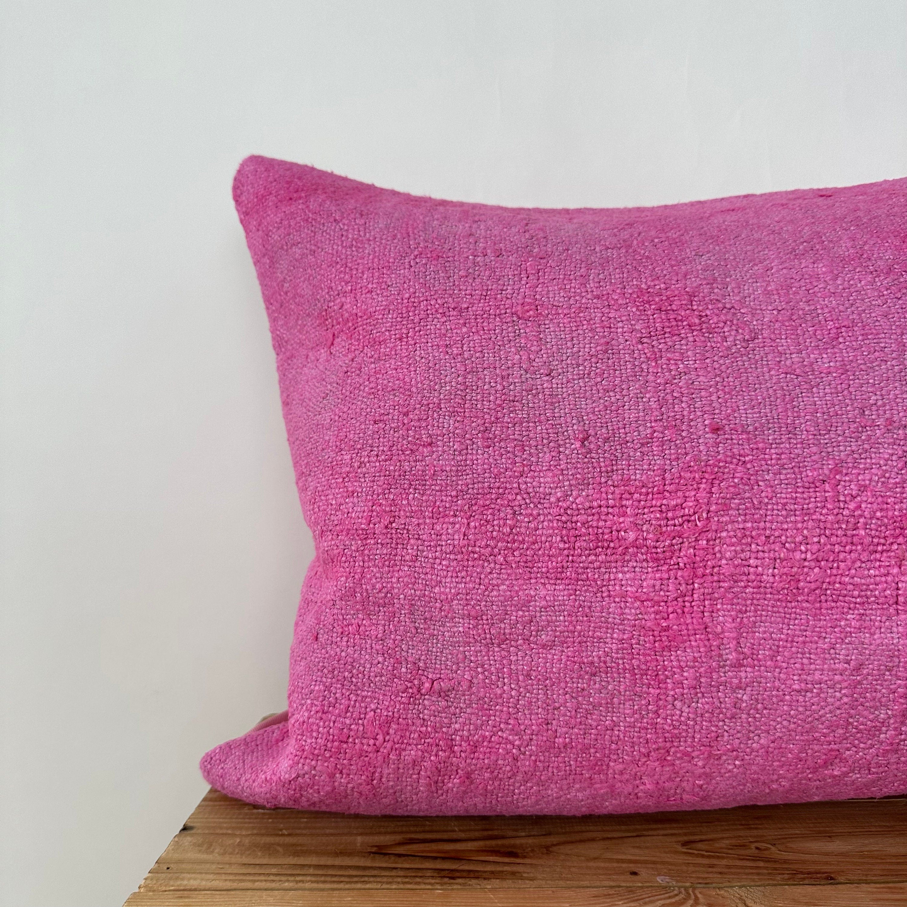 Yaelis - Pink Hemp Pillow Cover