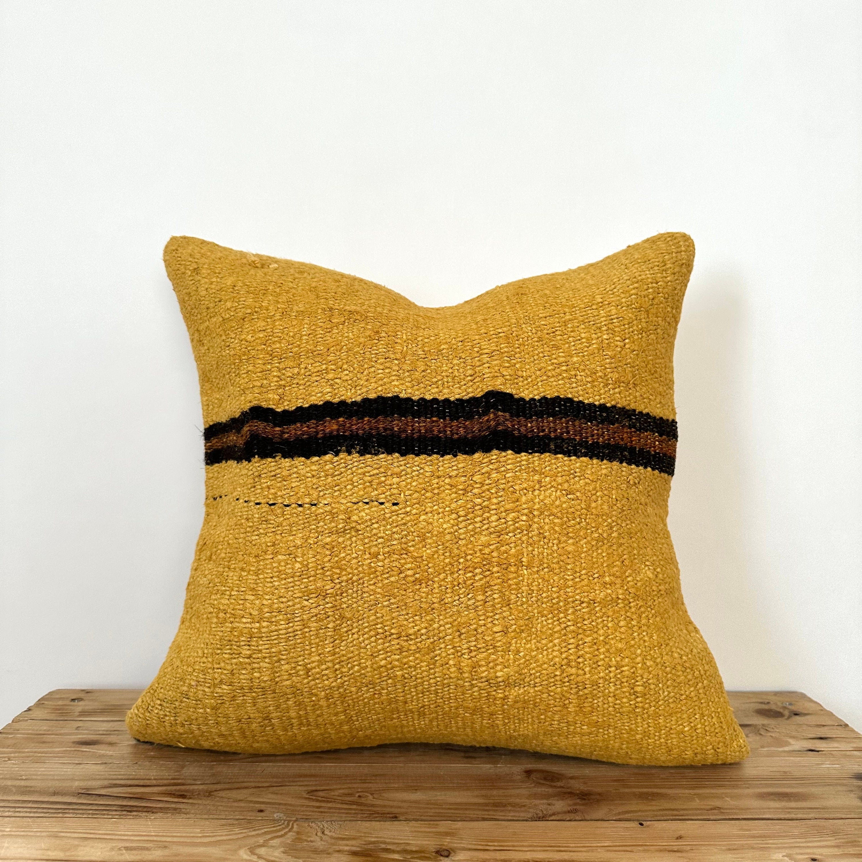 Yazmina - Yellow Hemp Pillow Cover