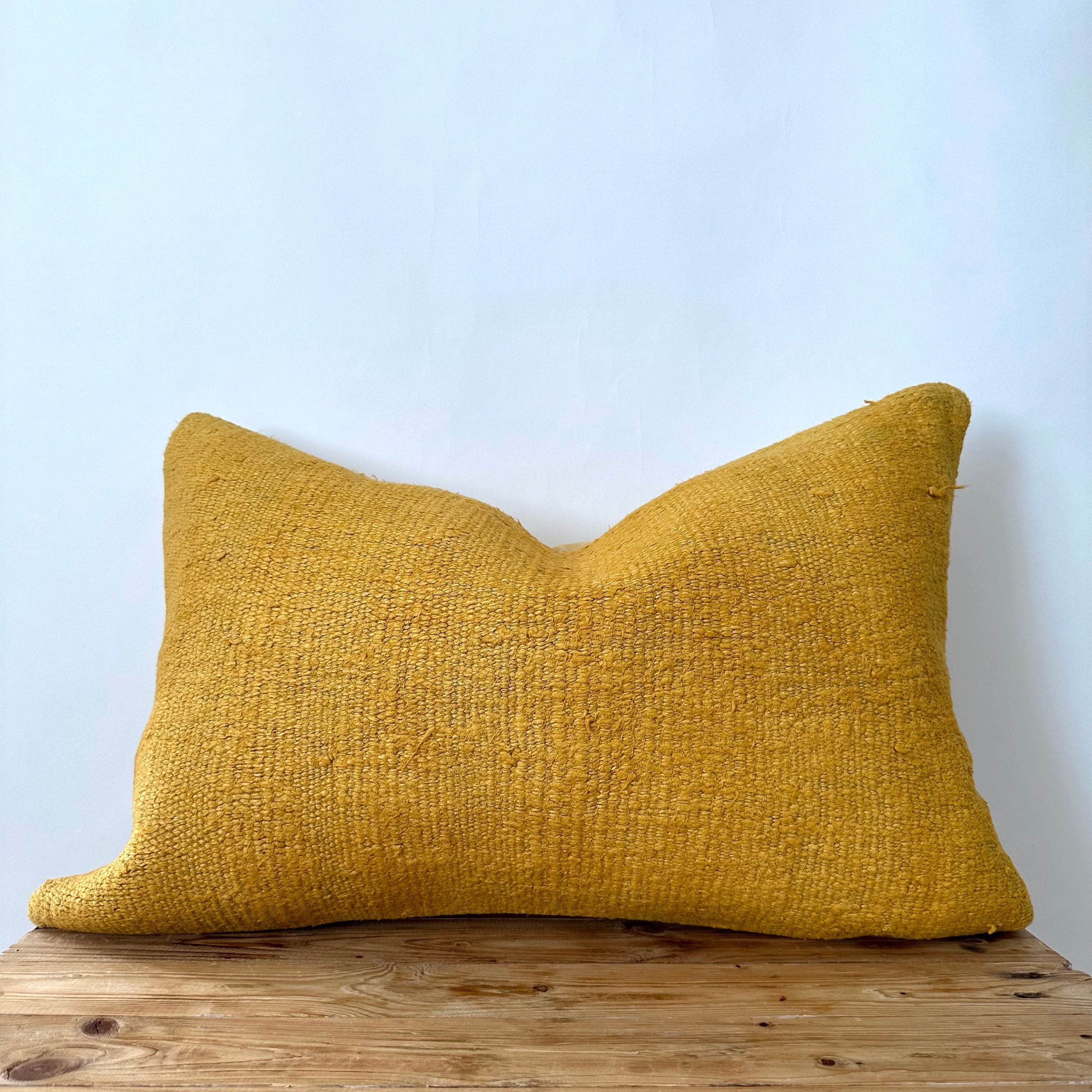 Yeva - Yellow Hemp Pillow Cover