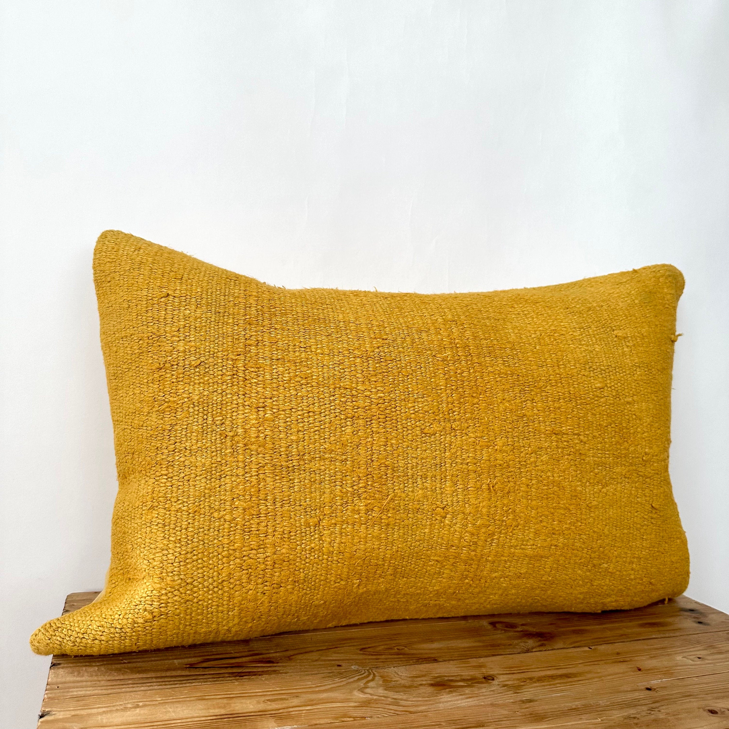 Yeva - Yellow Hemp Pillow Cover