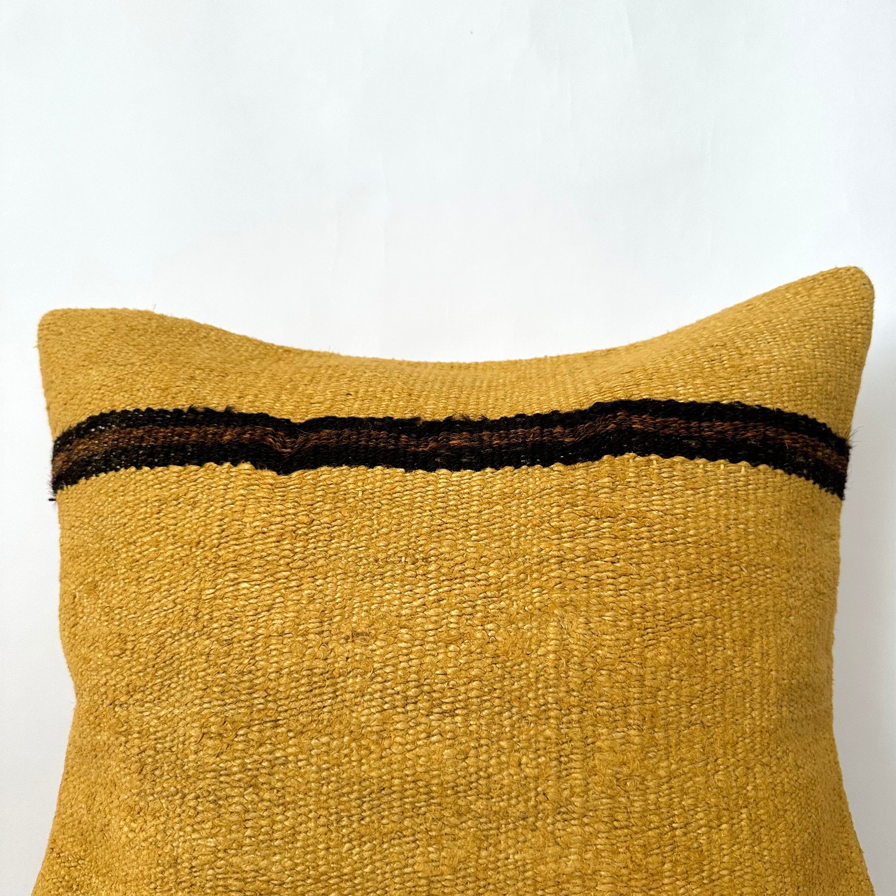 Yisel - Yellow Hemp Pillow Cover