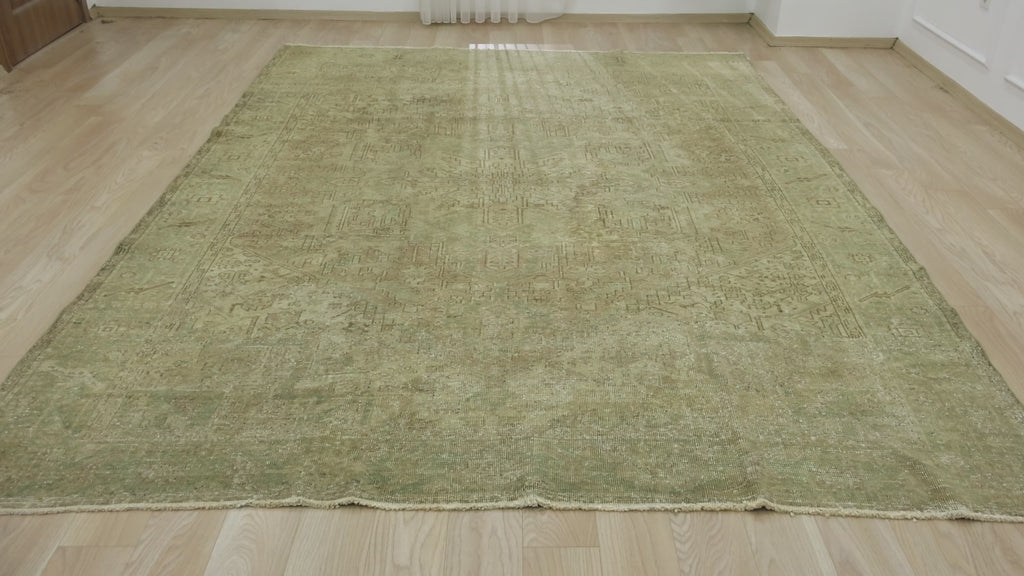 Elegant Vintage Rug with Rich, Earthy Tones - Kuden Rugs