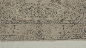 Praella - Vintage Turkish Area Rug