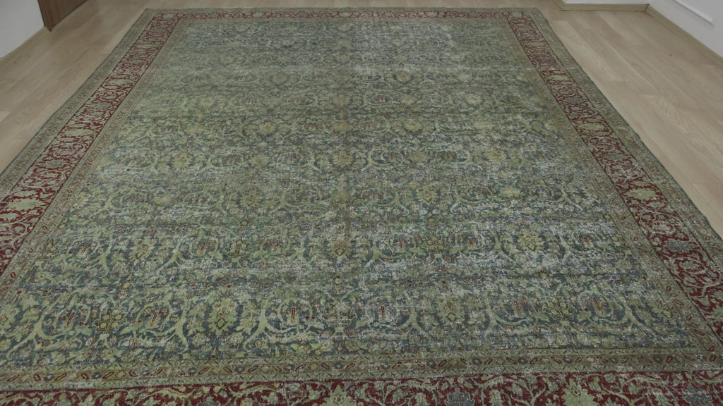 Luxurious Antique Style Rug with Artful Details - Kuden Rugs