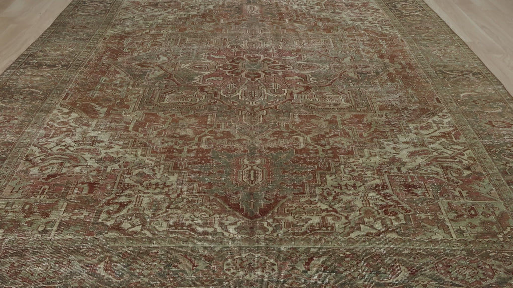 Sophisticated Antique Style Rug with Detailed Patterns - Kuden Rugs