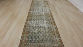 Vintage Carpet with Subtle Color Variations - Kuden Rugs