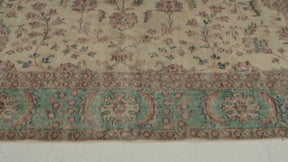 Ilaira - Vintage Turkish Area Rug