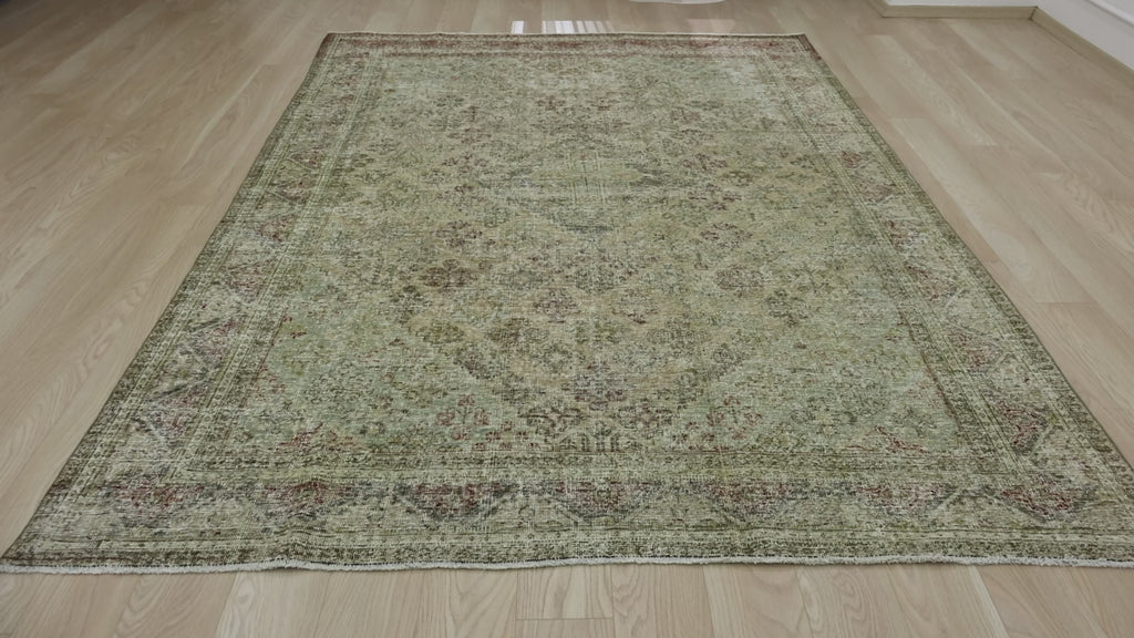 Sophisticated Vintage Rug with Timeless Appeal - Kuden Rugs