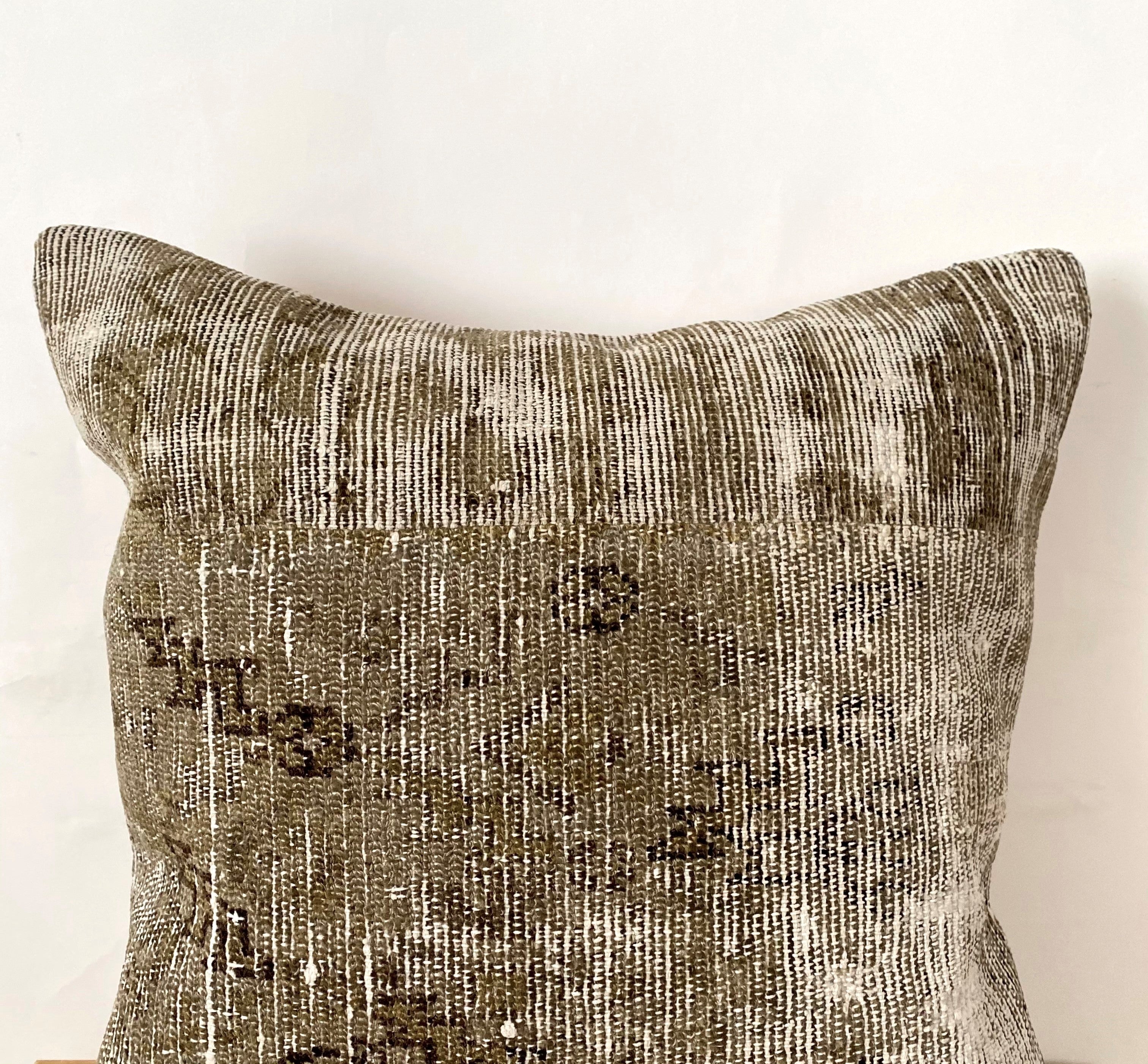 Hariel - Persian Pillow Cover - kudenrugs