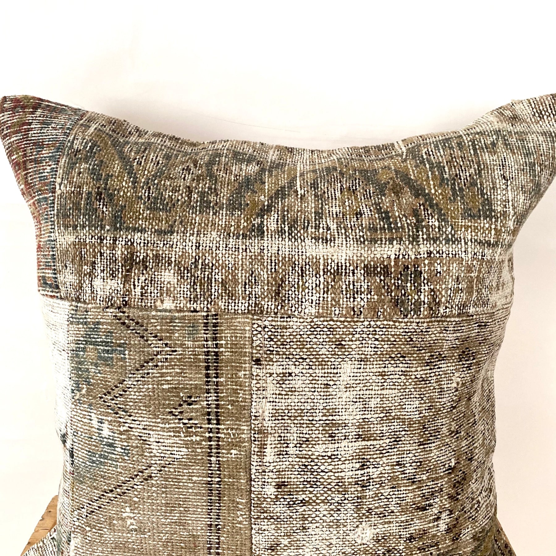 Hartinsia - Persian Pillow Cover - kudenrugs