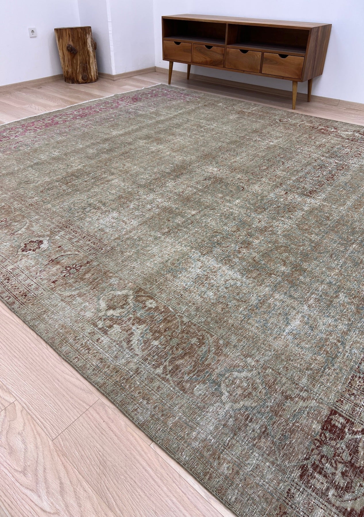 Lauren - Vintage Persian Rug - kudenrugs