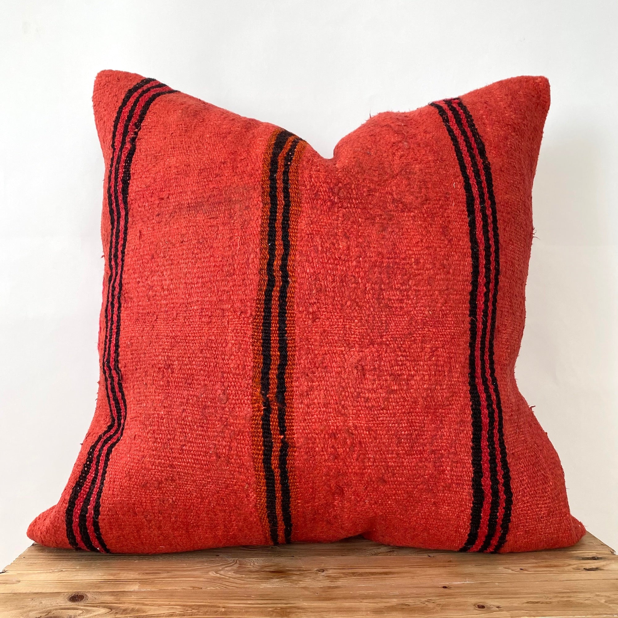 Courtenay - Red Hemp Pillow Cover - kudenrugs