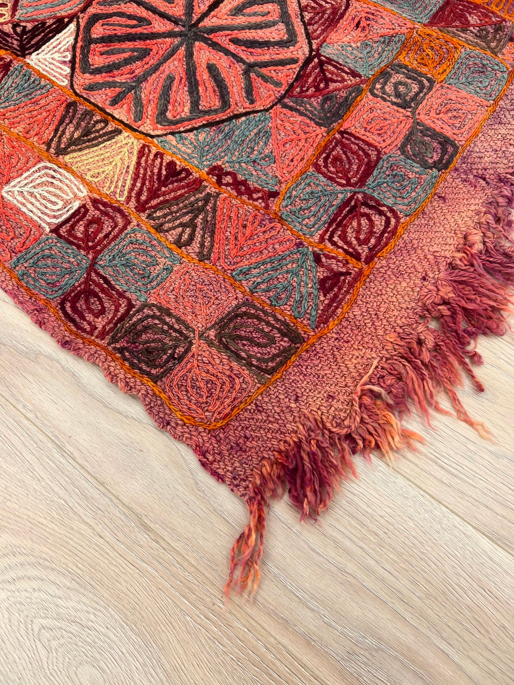 Allythia - Multi Color Turkish Kilim Rug - kudenrugs