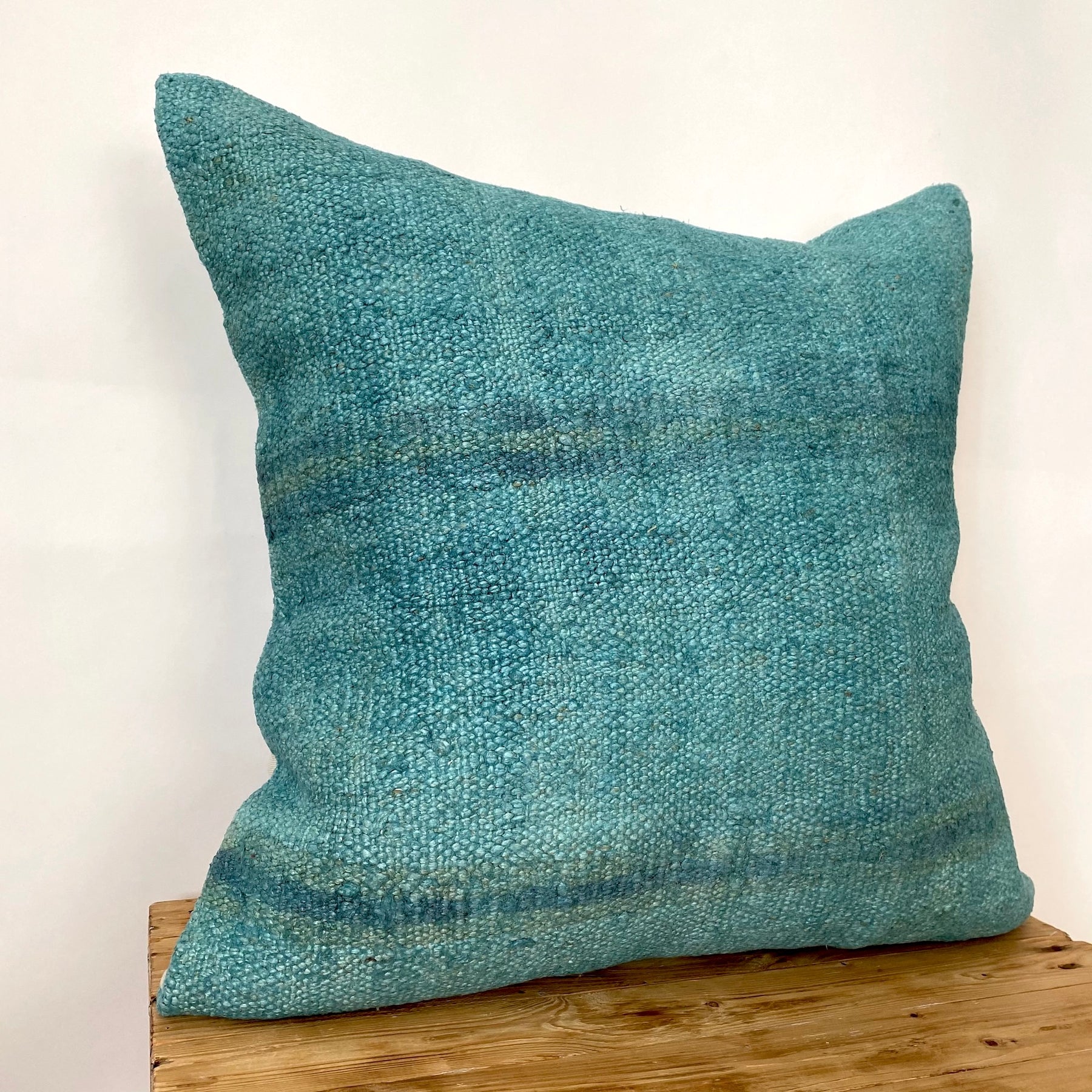 Flourette - Turquoise Hemp Pillow Cover - kudenrugs
