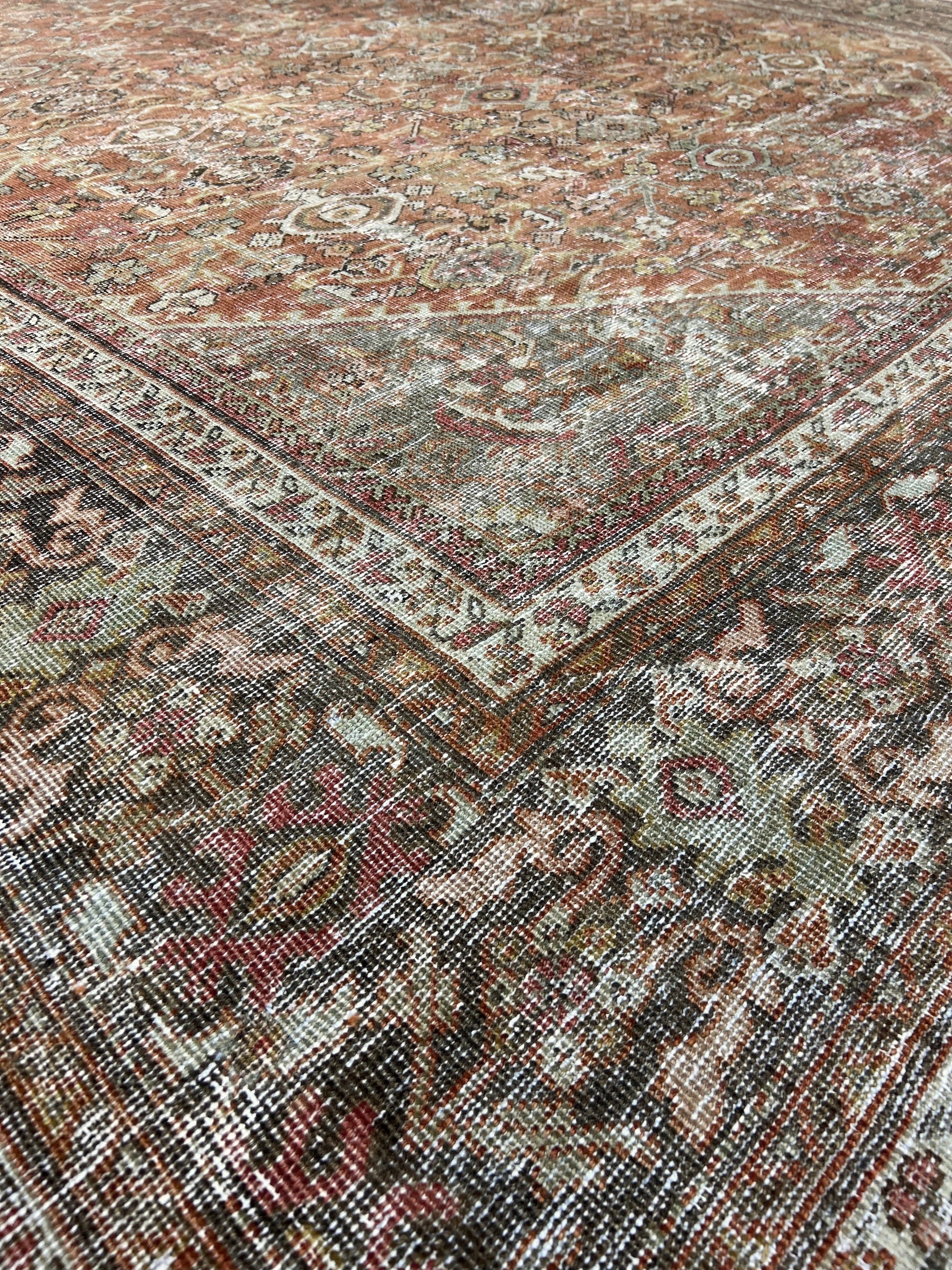 Ohnicio - Vintage Persian Rug - kudenrugs