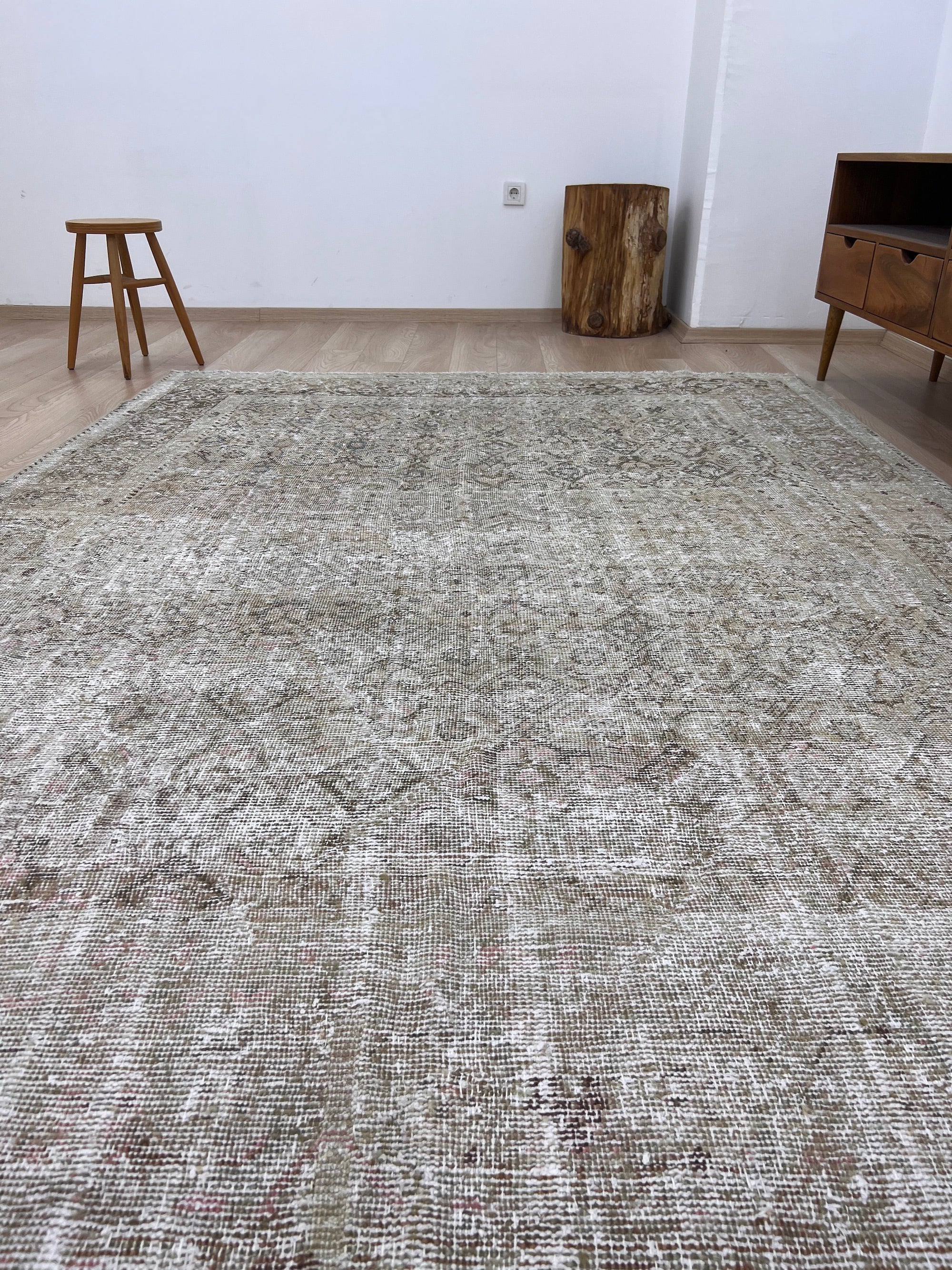 Perrey - Vintage Persian Rug - kudenrugs