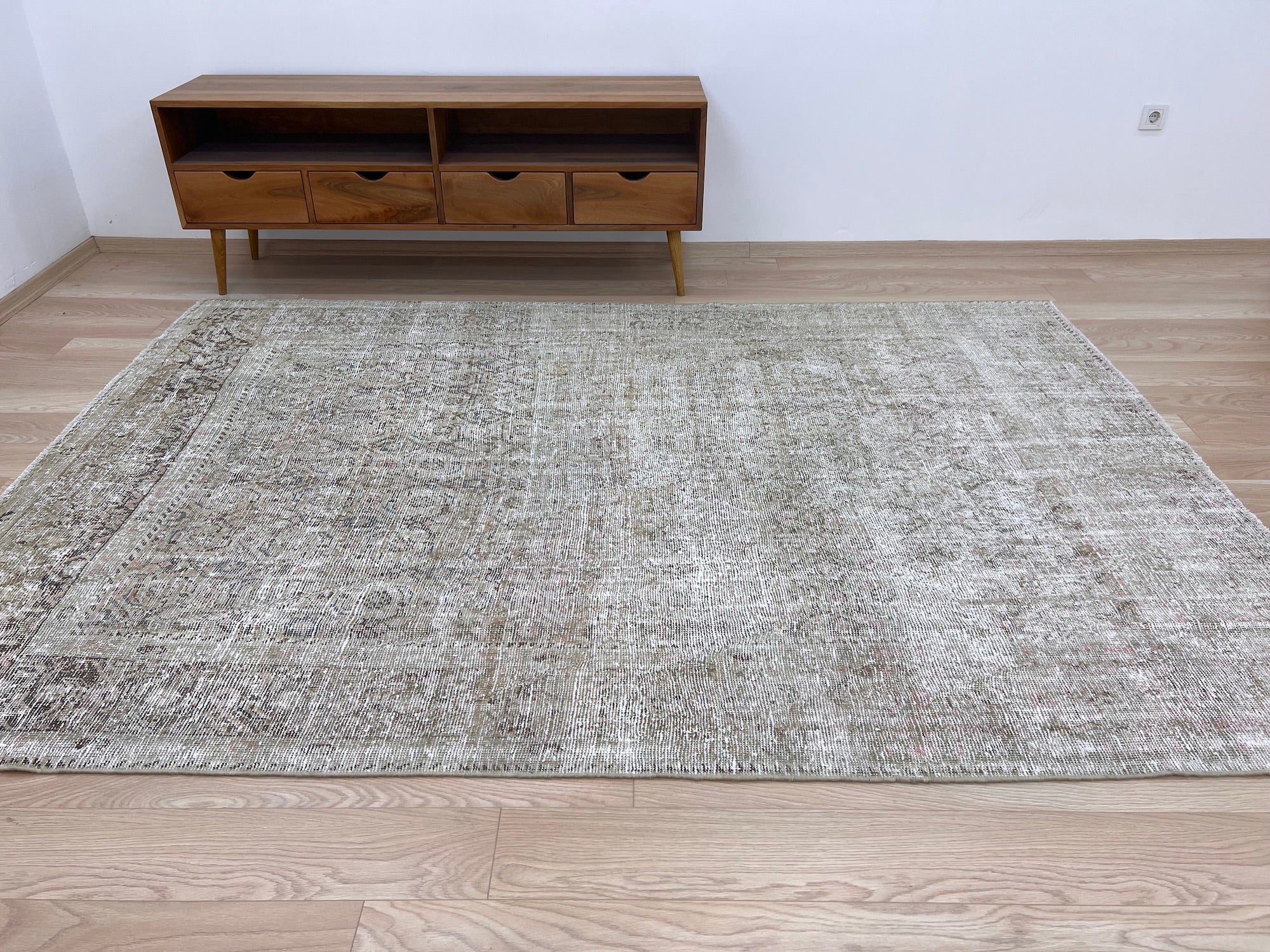 Perrey - Vintage Persian Rug - kudenrugs