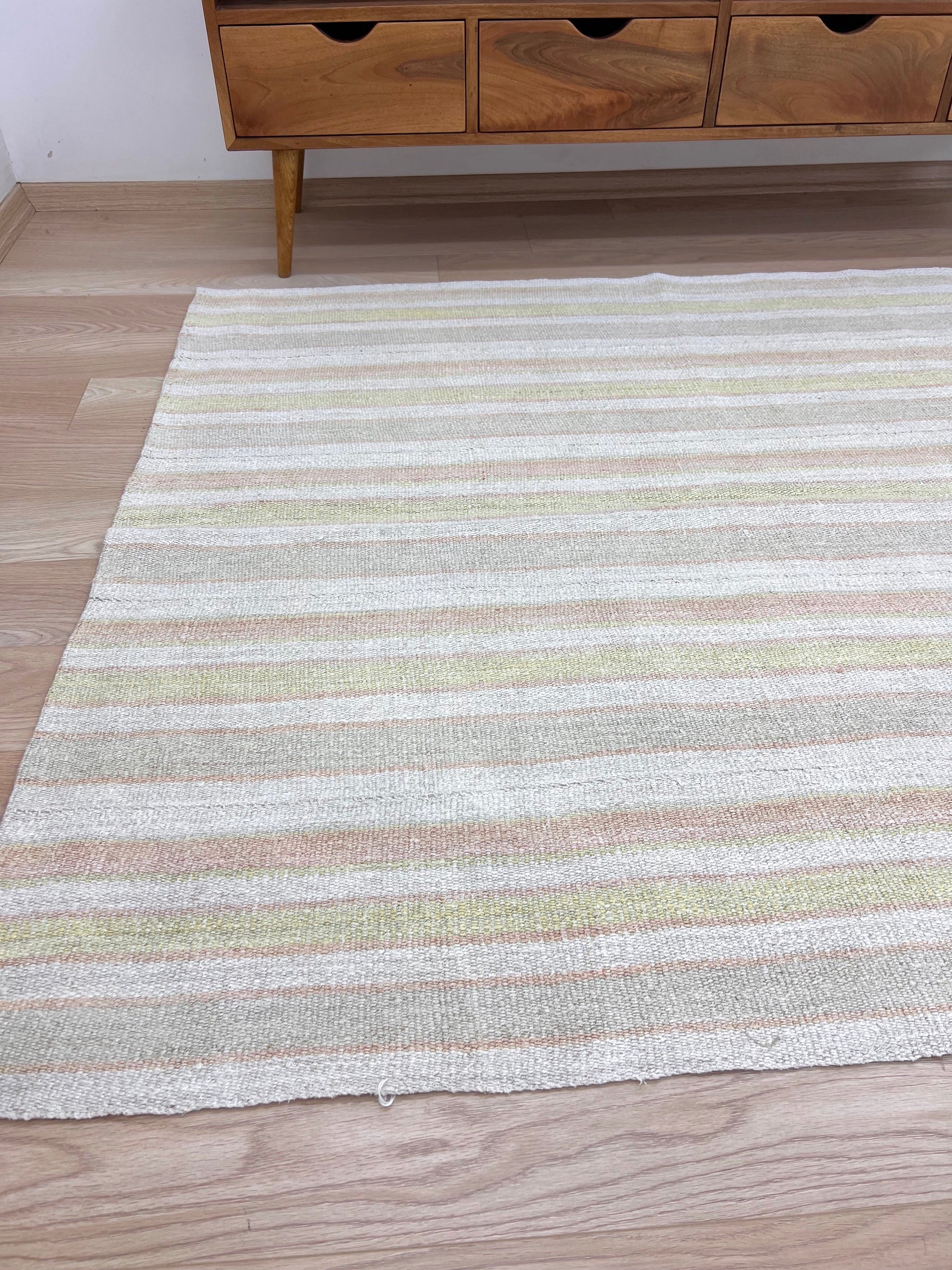 Yauvani - White Hemp Rug - kudenrugs