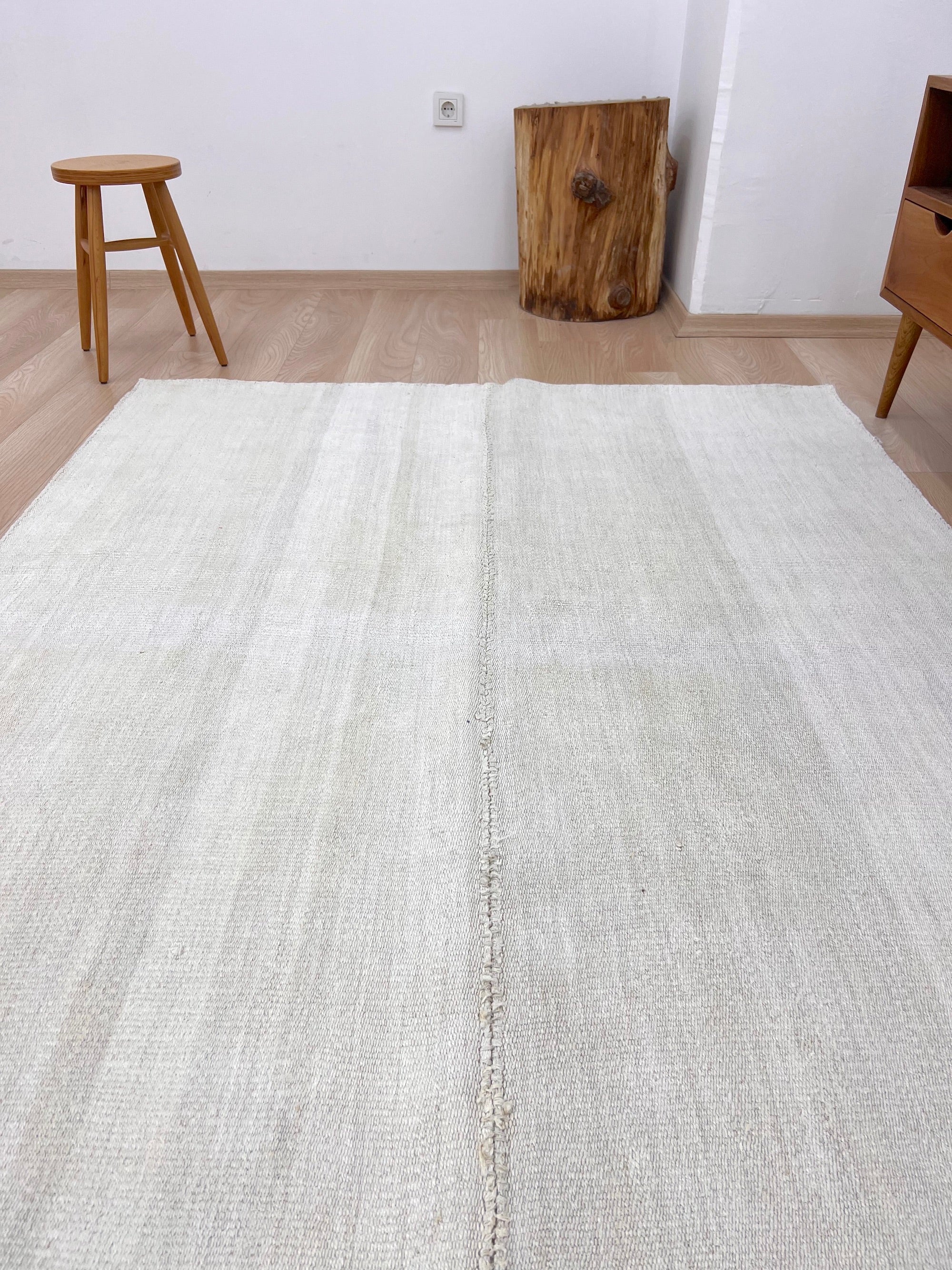 Yerusha - White Hemp Rug - kudenrugs