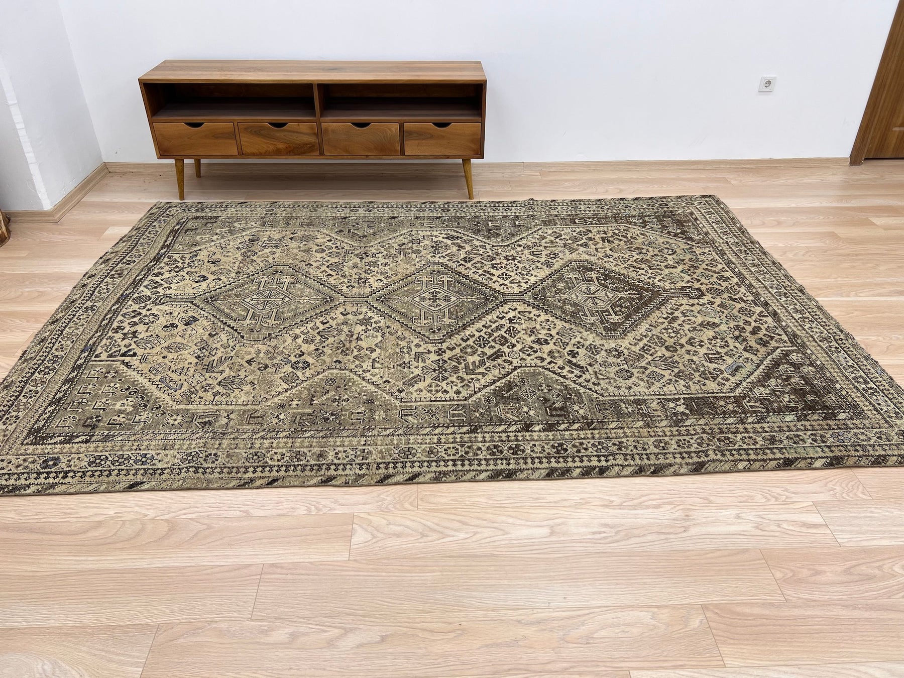 Vardit - Vintage Persian Rug