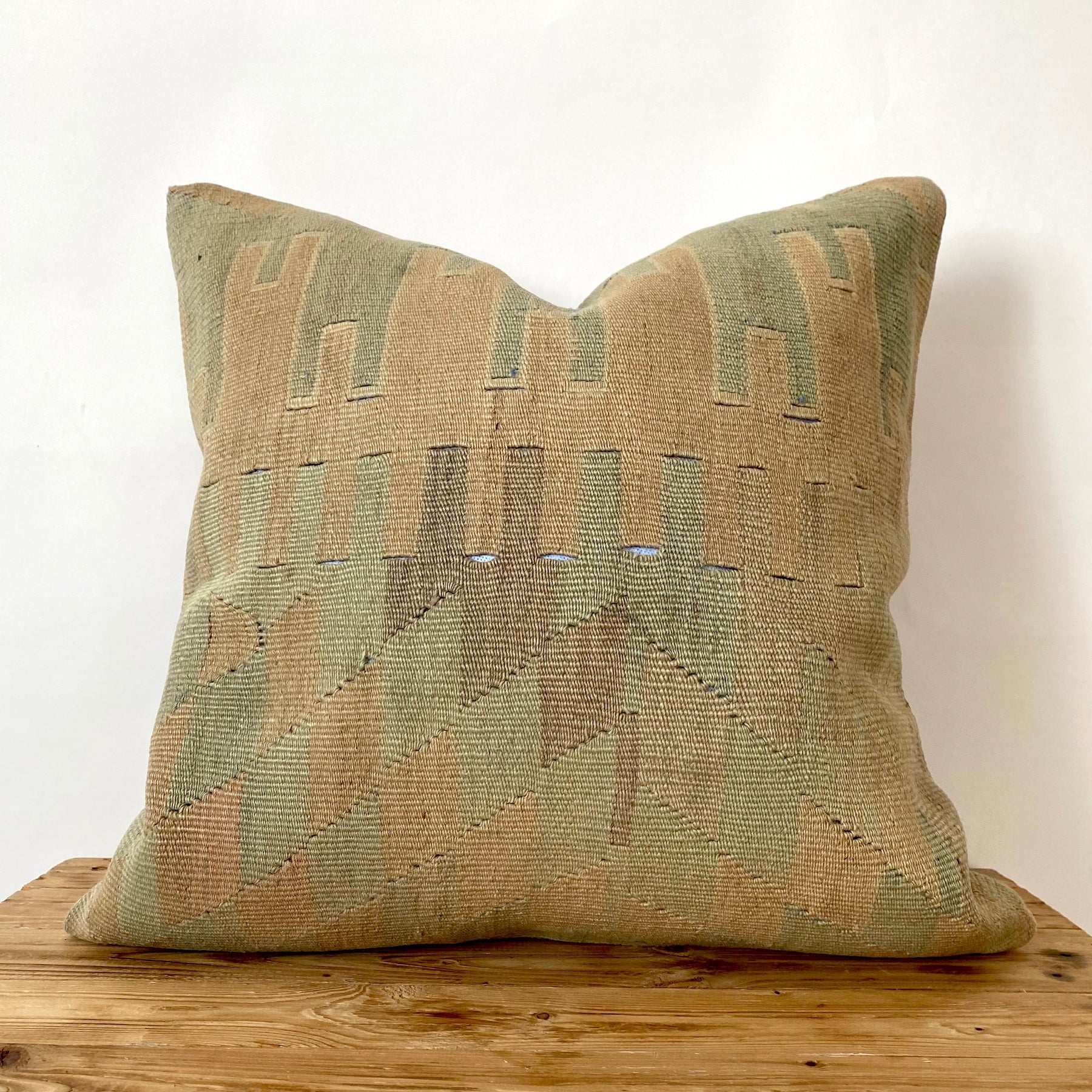 Indre - Multi Color Kilim Pillow Cover - kudenrugs