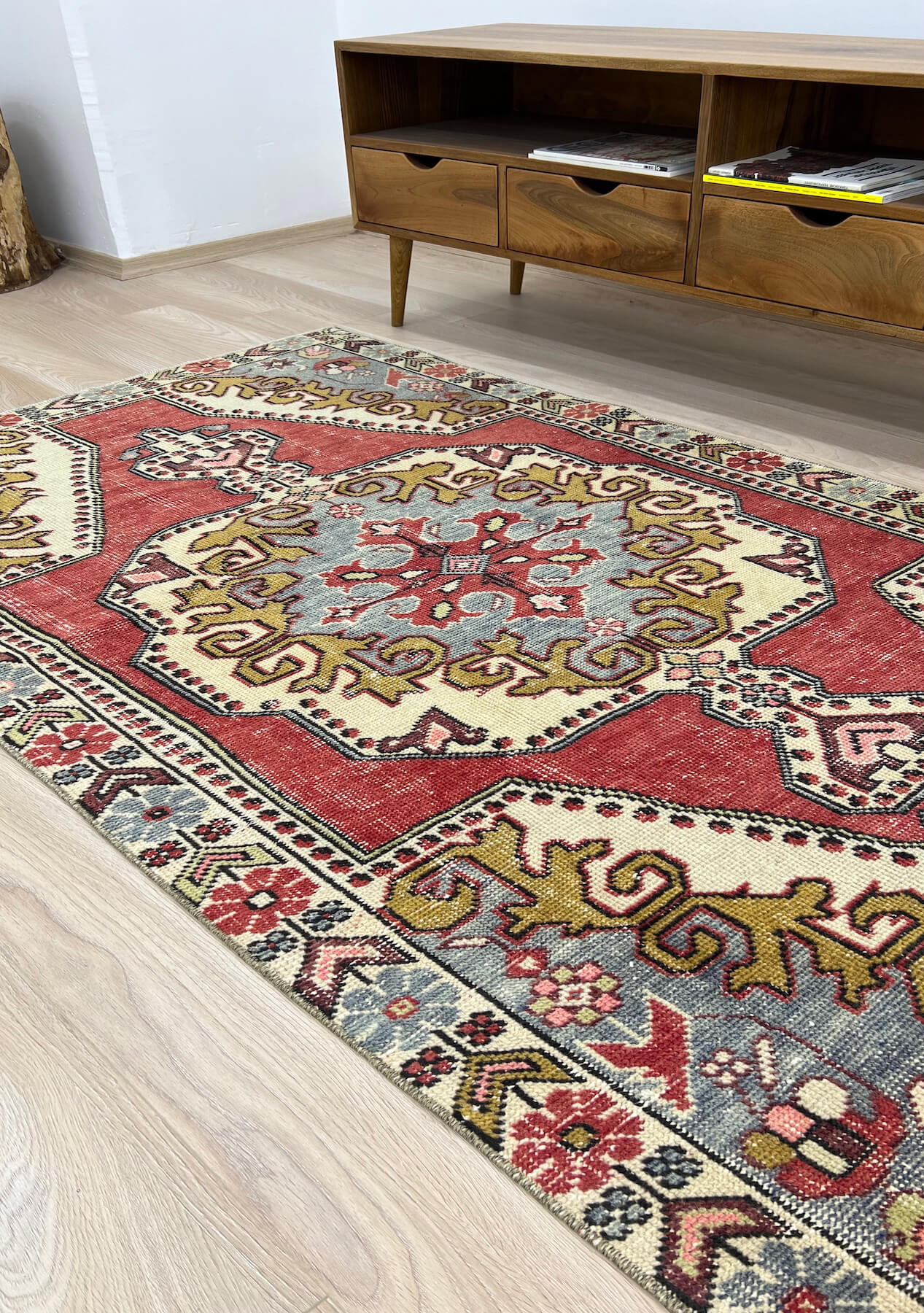 Addisyn - Vintage Anatolian Rug - kudenrugs