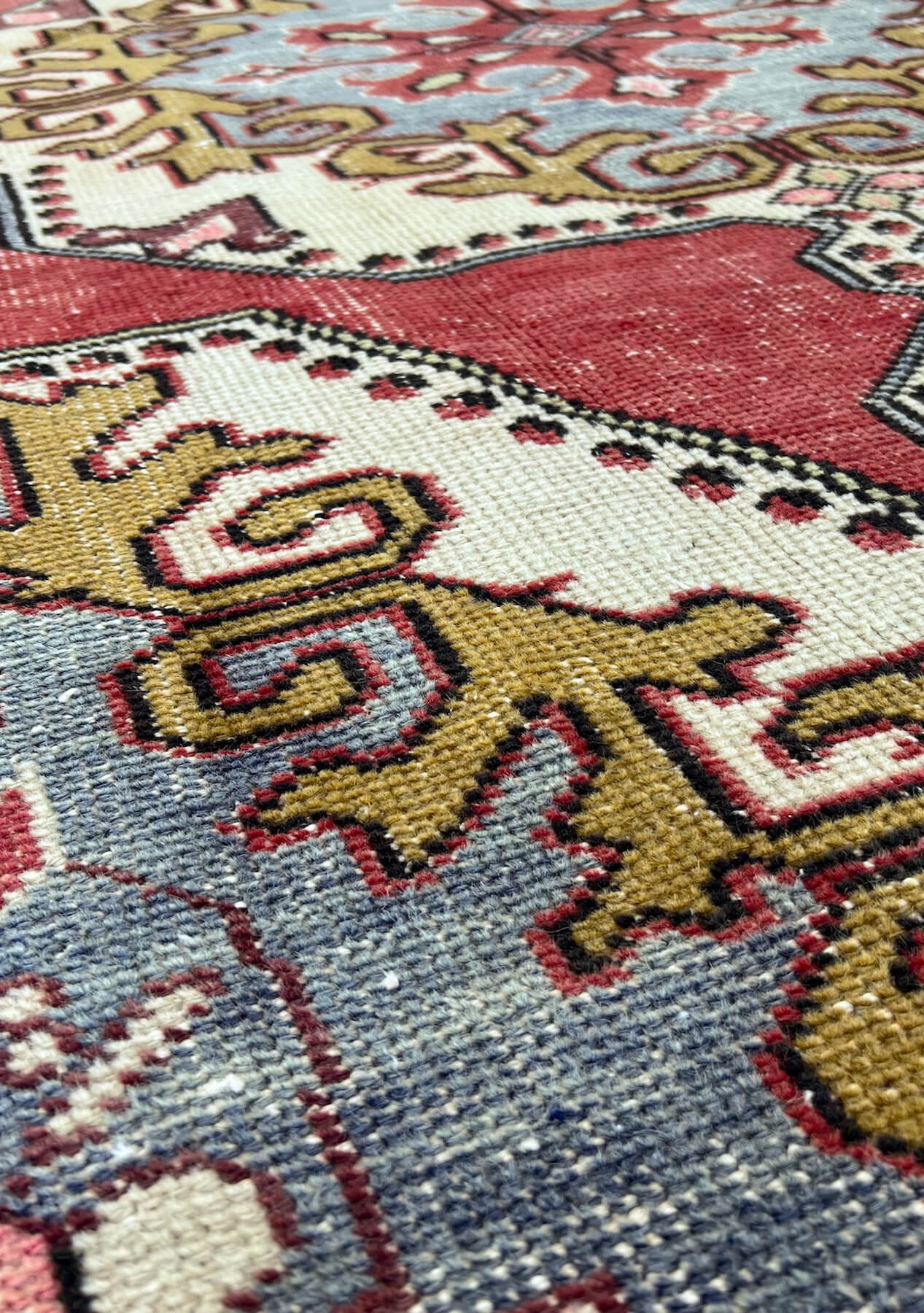 Addisyn - Vintage Anatolian Rug - kudenrugs